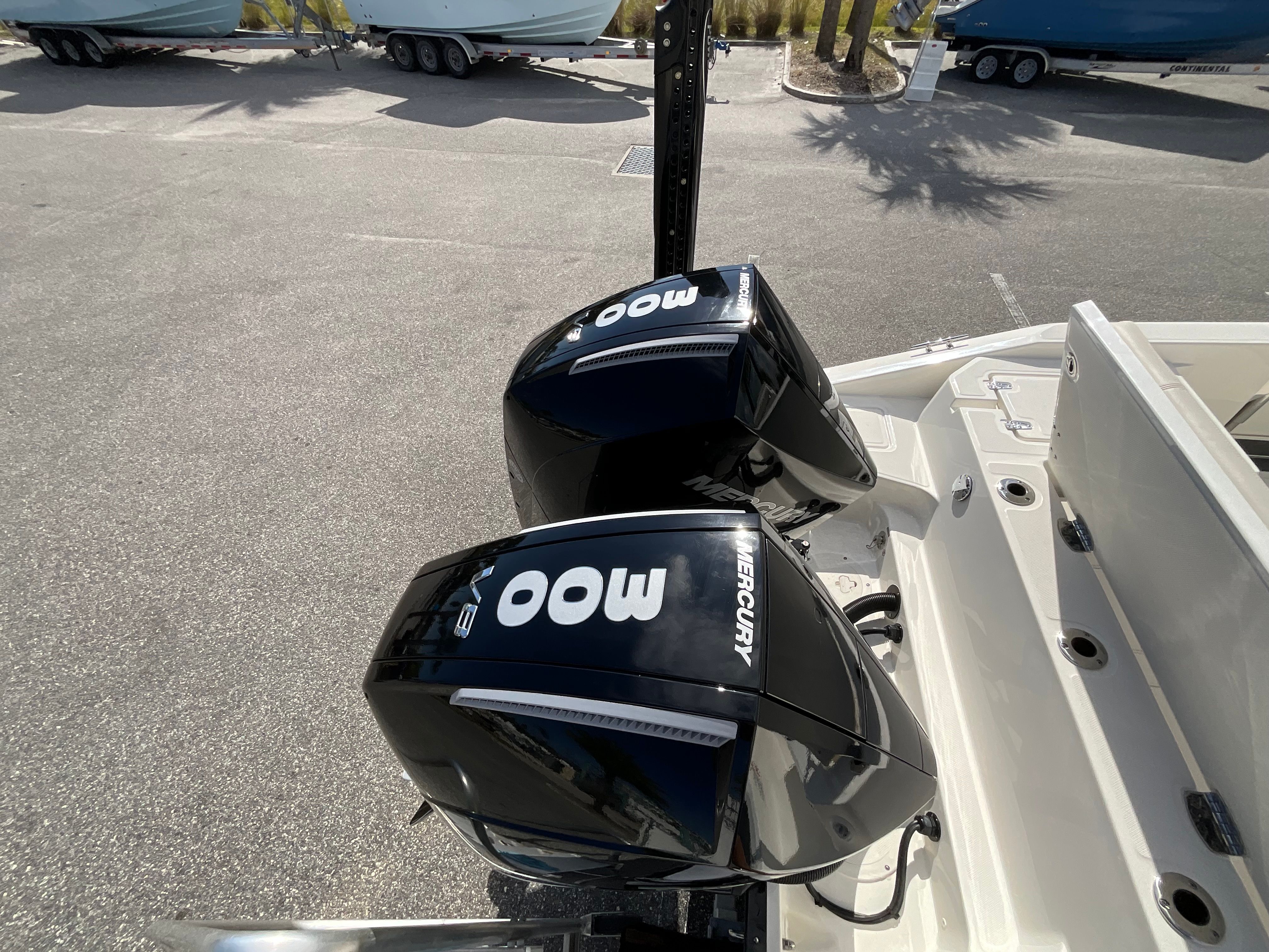 2026 Boston Whaler 280 Dauntless Image Thumbnail #6