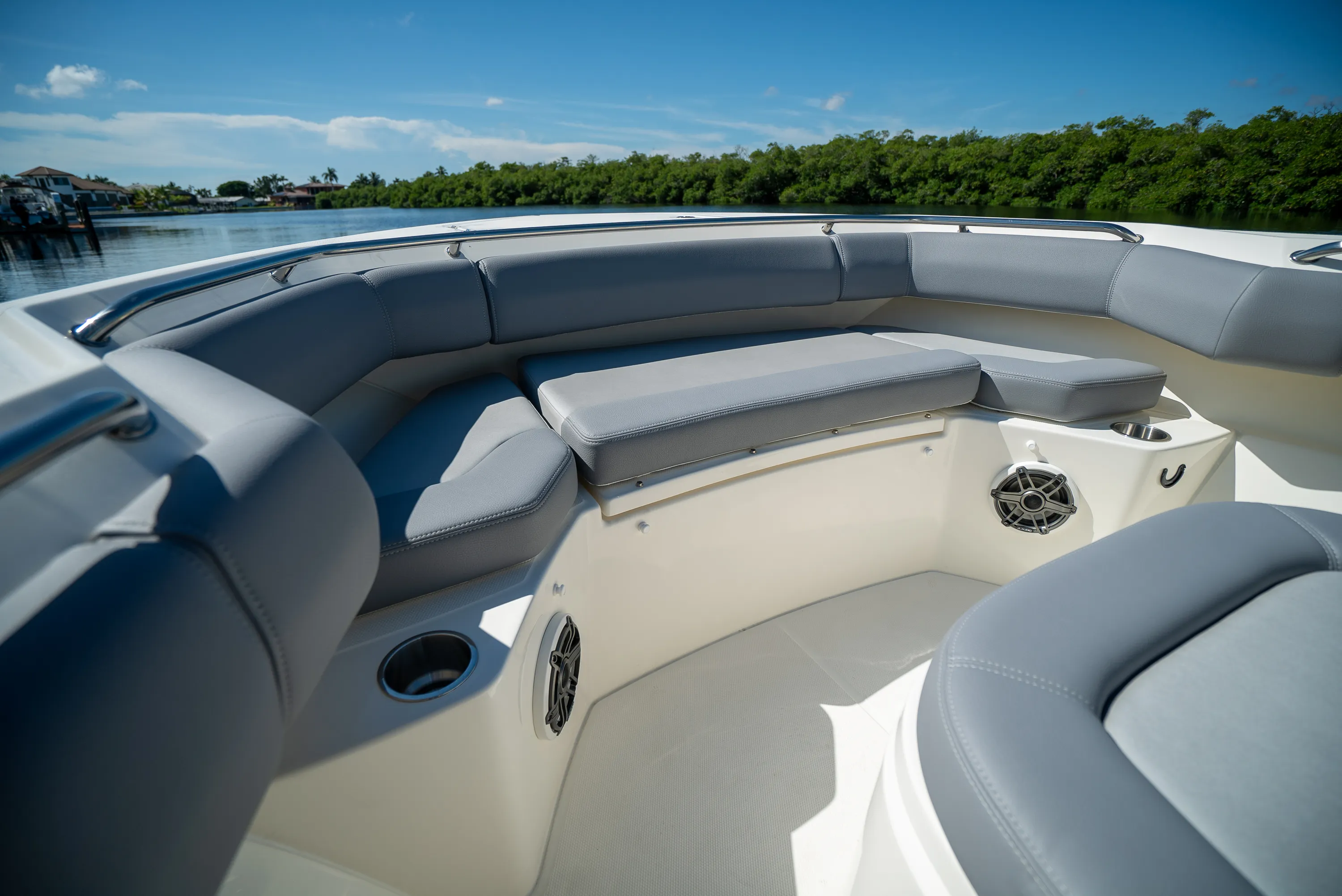 2026 Boston Whaler 280 Outrage Image Thumbnail #16