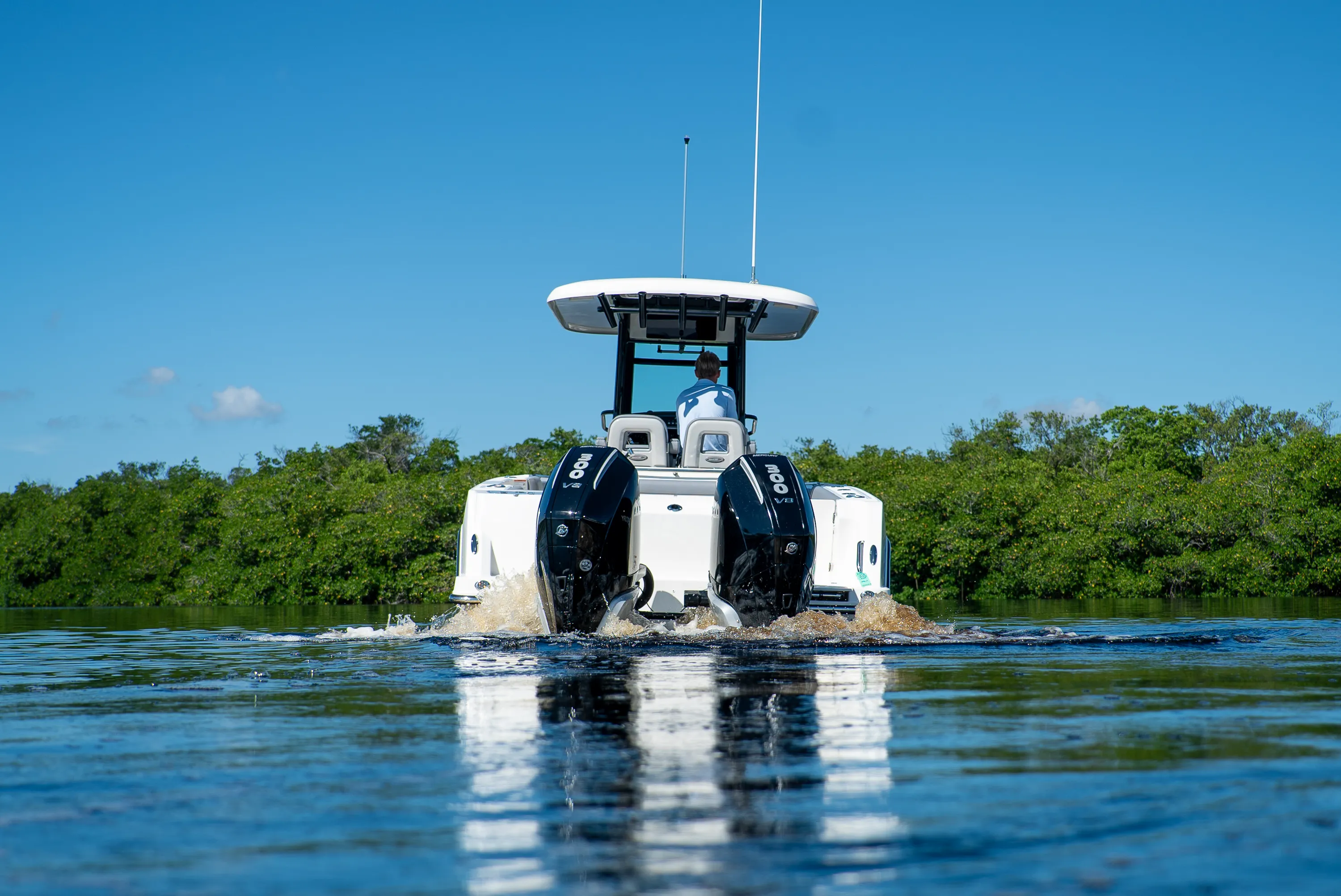 2026 Boston Whaler 280 Outrage Image Thumbnail #38