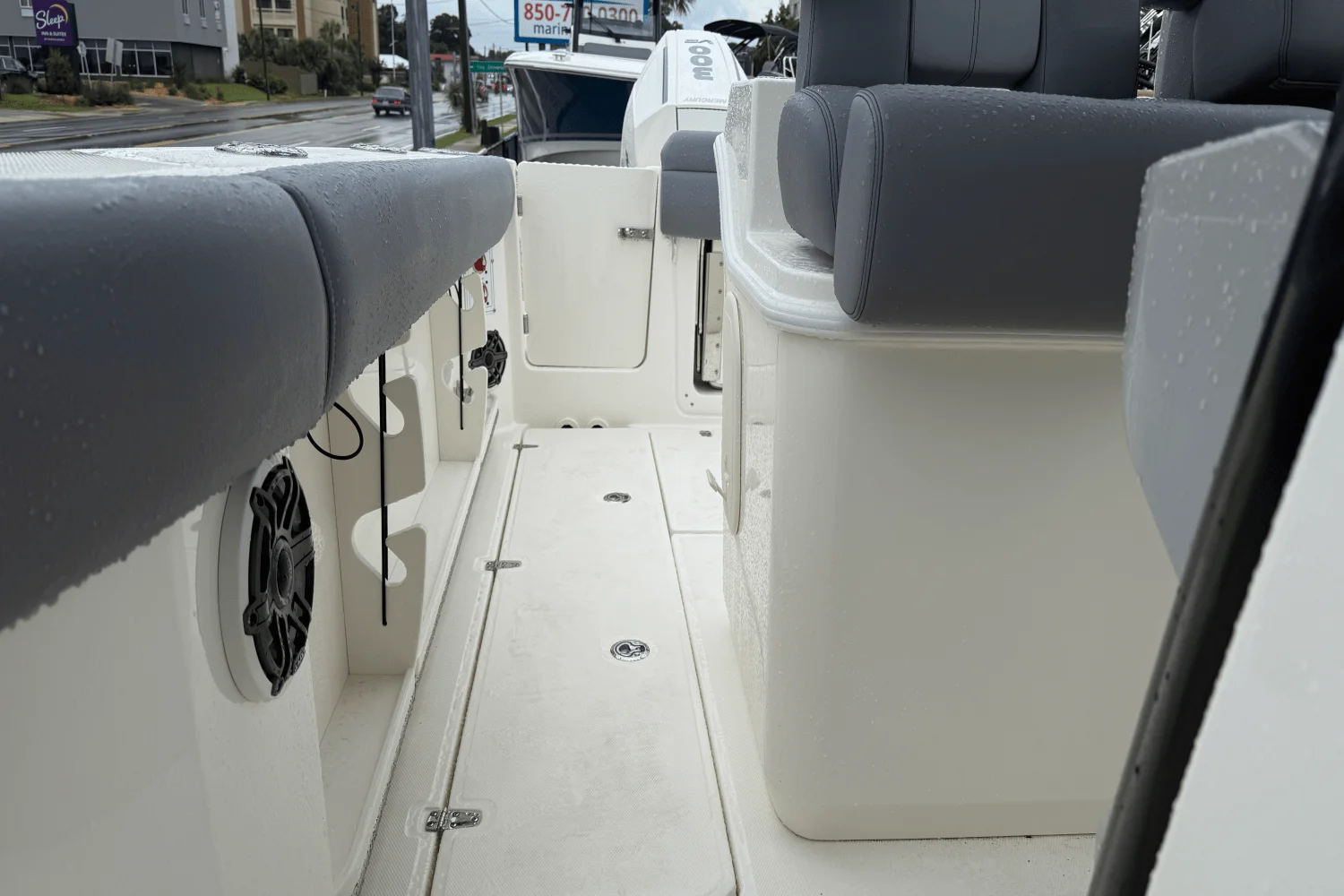 2026 Boston Whaler 280 Outrage Image Thumbnail #26