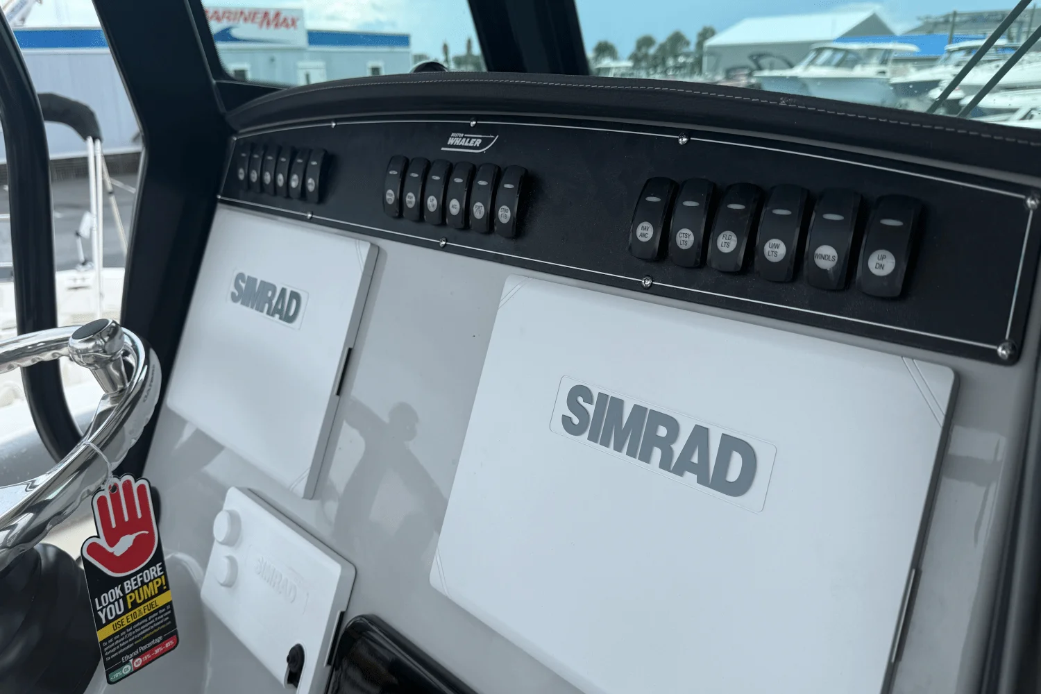 2026 Boston Whaler 280 Outrage Image Thumbnail #20