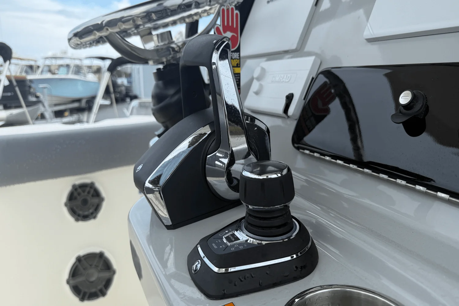 2026 Boston Whaler 280 Outrage Image Thumbnail #21