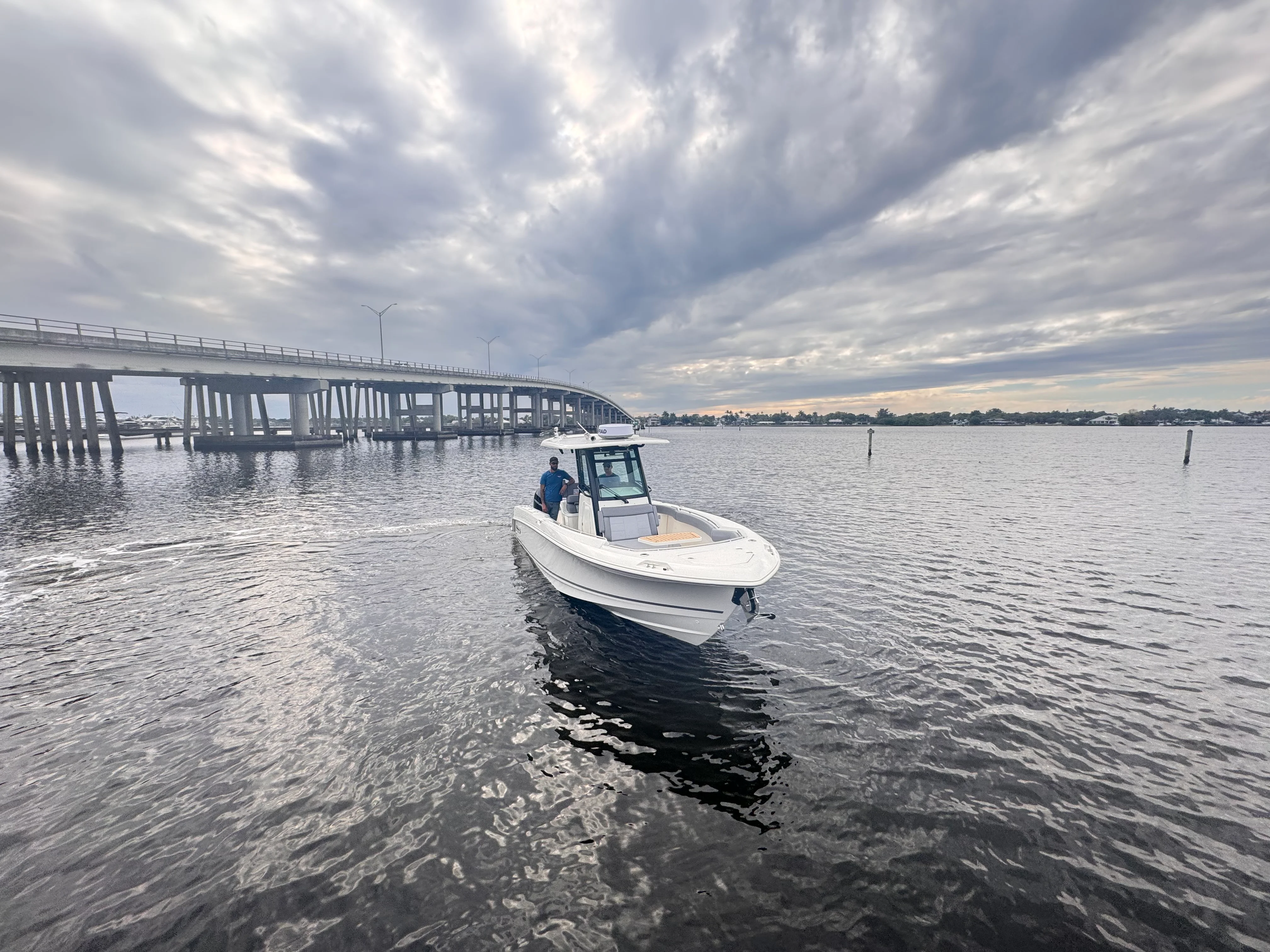2026 Boston Whaler 280 Outrage Image Thumbnail #4