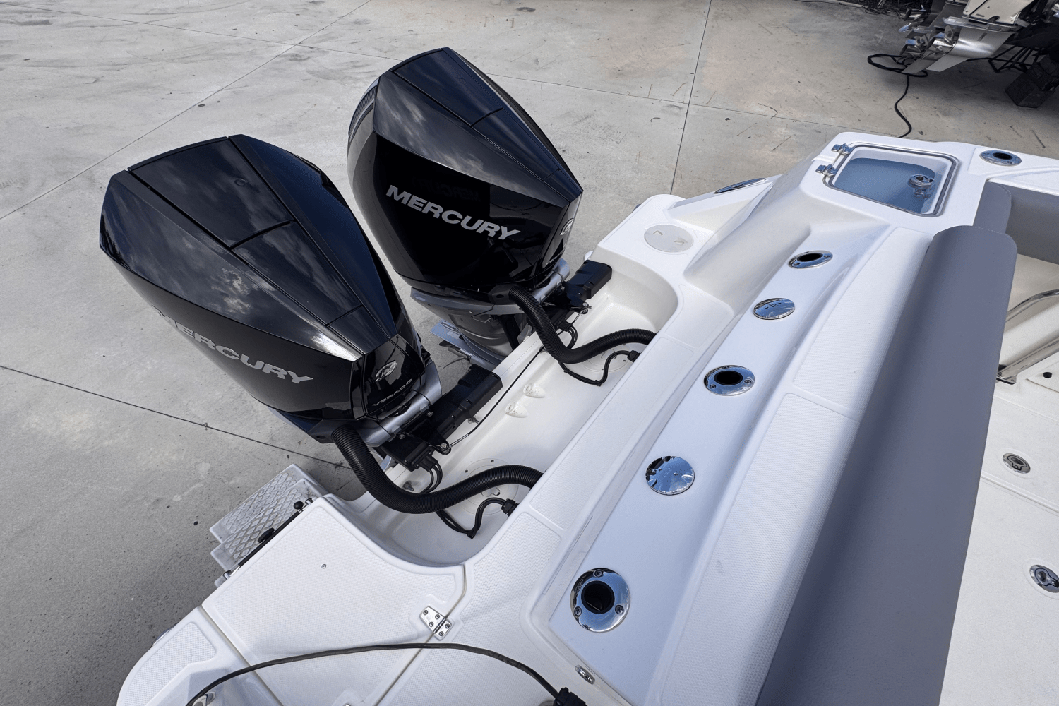 2026 Boston Whaler 280 Outrage Image Thumbnail #1