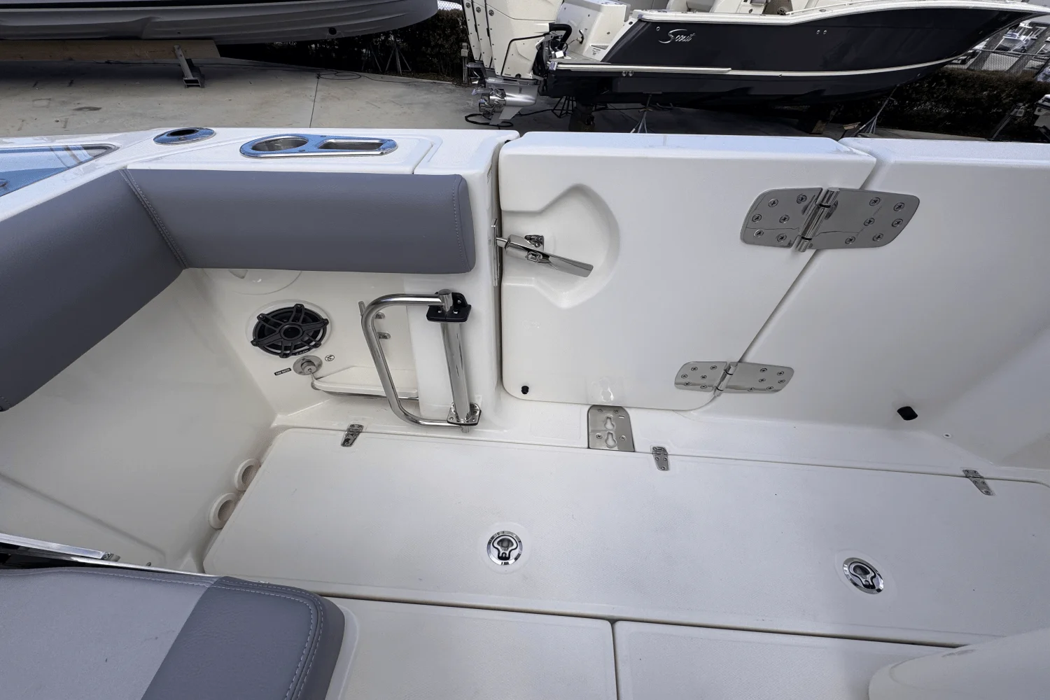 2026 Boston Whaler 280 Outrage Image Thumbnail #7