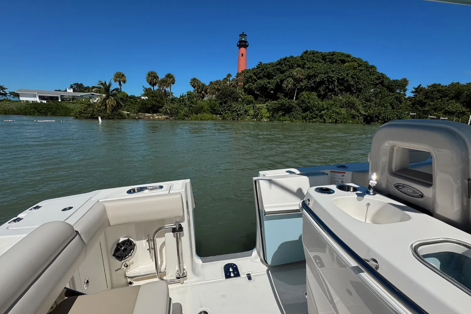 2026 Boston Whaler 280 Outrage Image Thumbnail #18