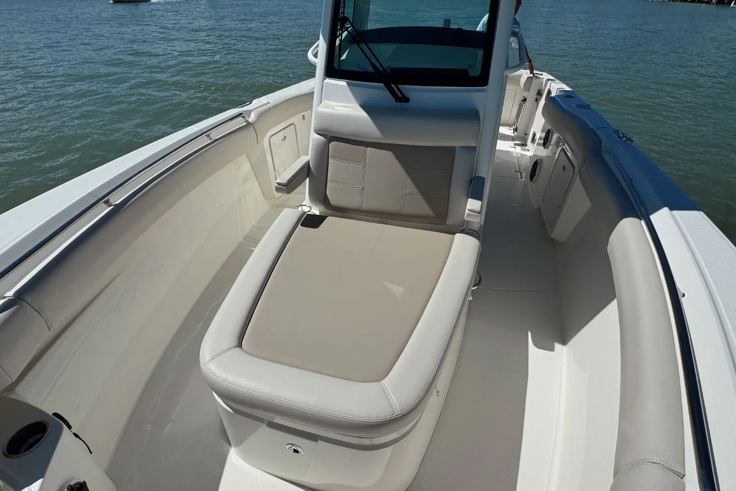 2026 Boston Whaler 280 Outrage Image Thumbnail #33