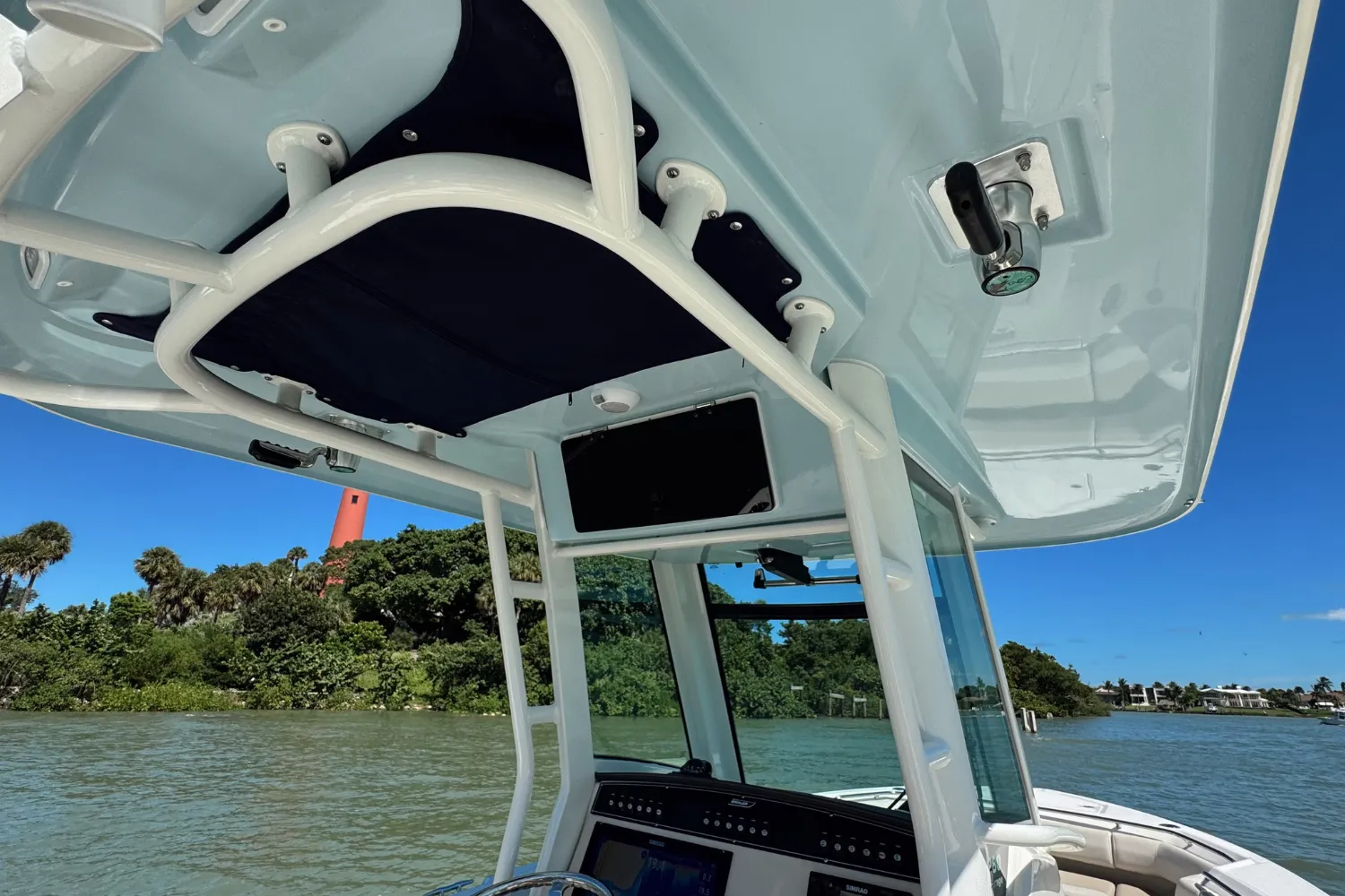 2026 Boston Whaler 280 Outrage Image Thumbnail #23