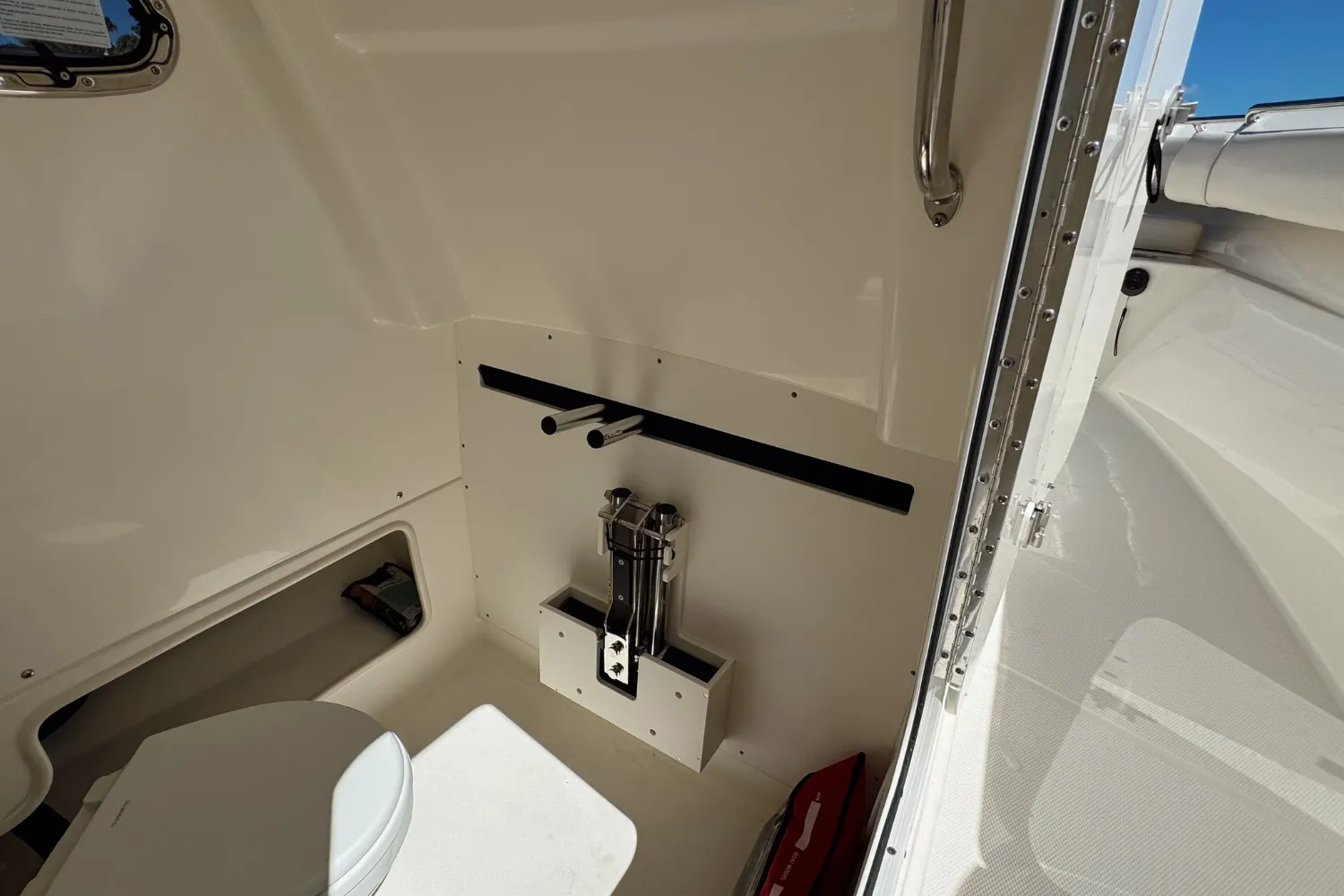 2026 Boston Whaler 280 Outrage Image Thumbnail #37