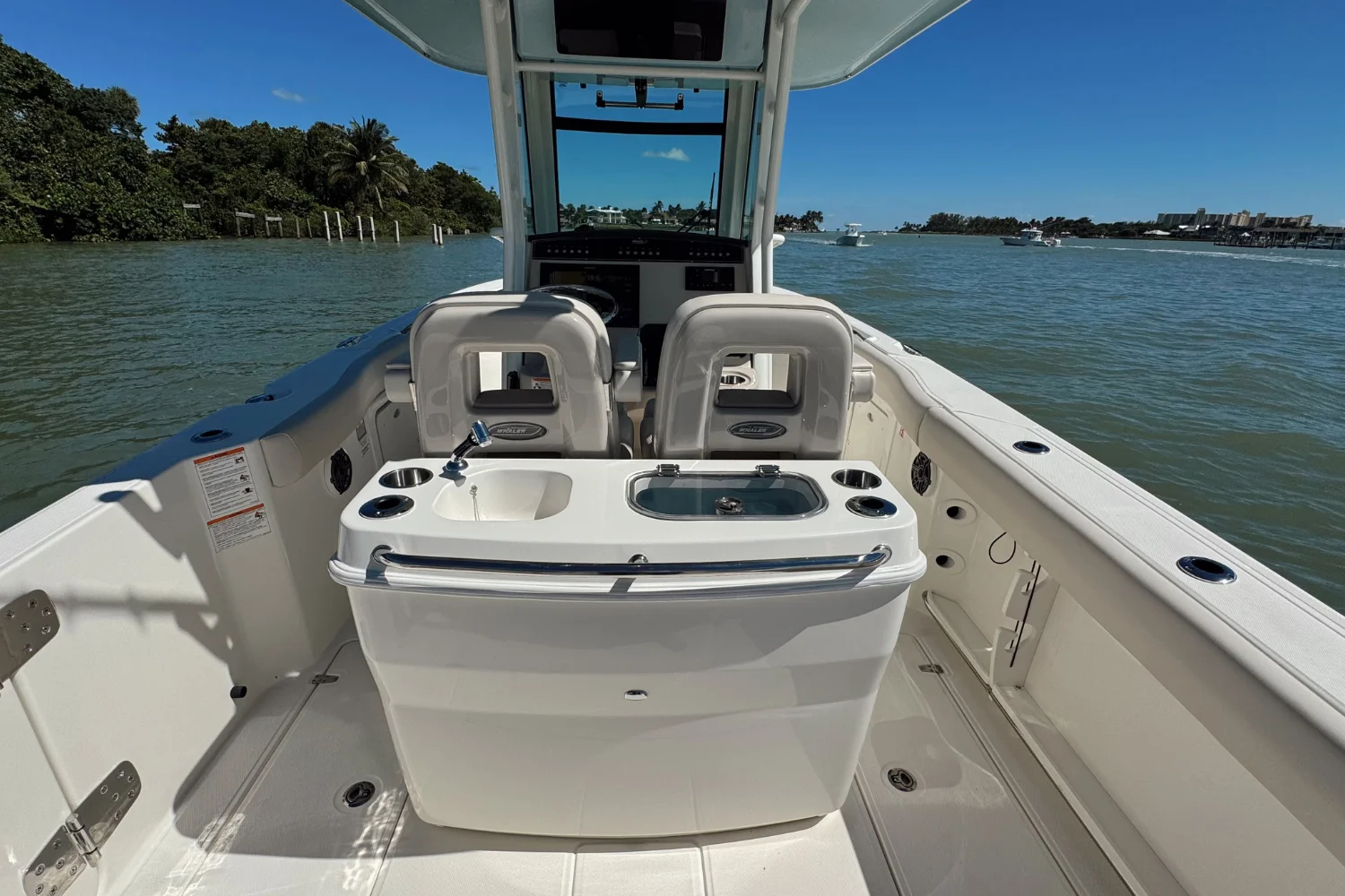 2026 Boston Whaler 280 Outrage Image Thumbnail #12