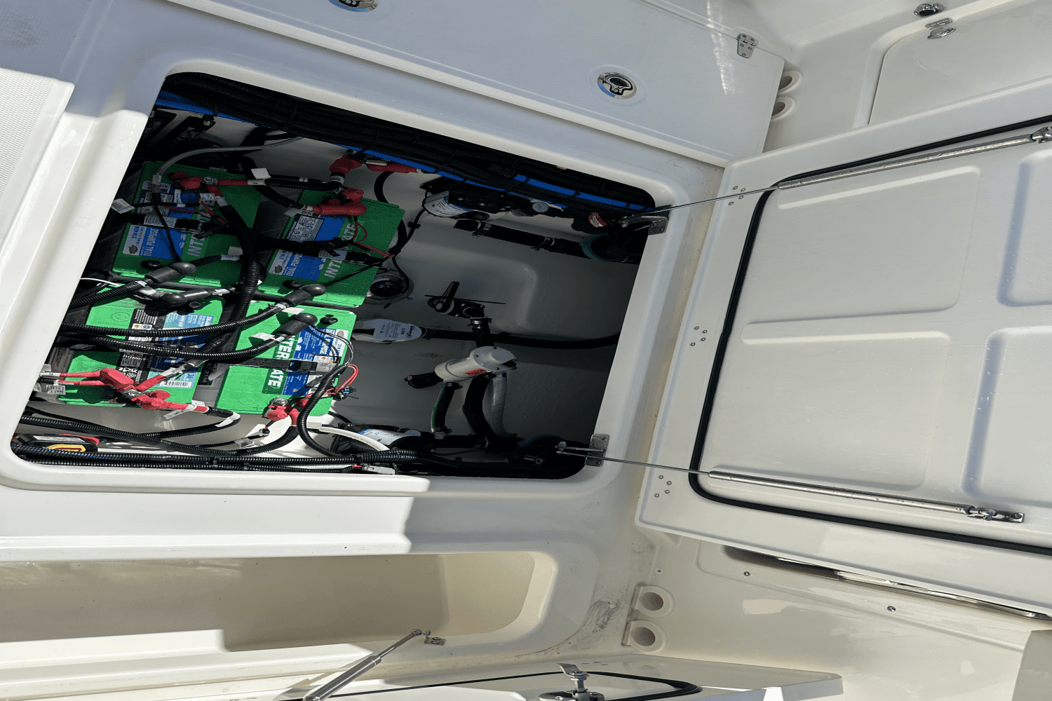 2025 Boston Whaler 280 Vantage Image Thumbnail #29