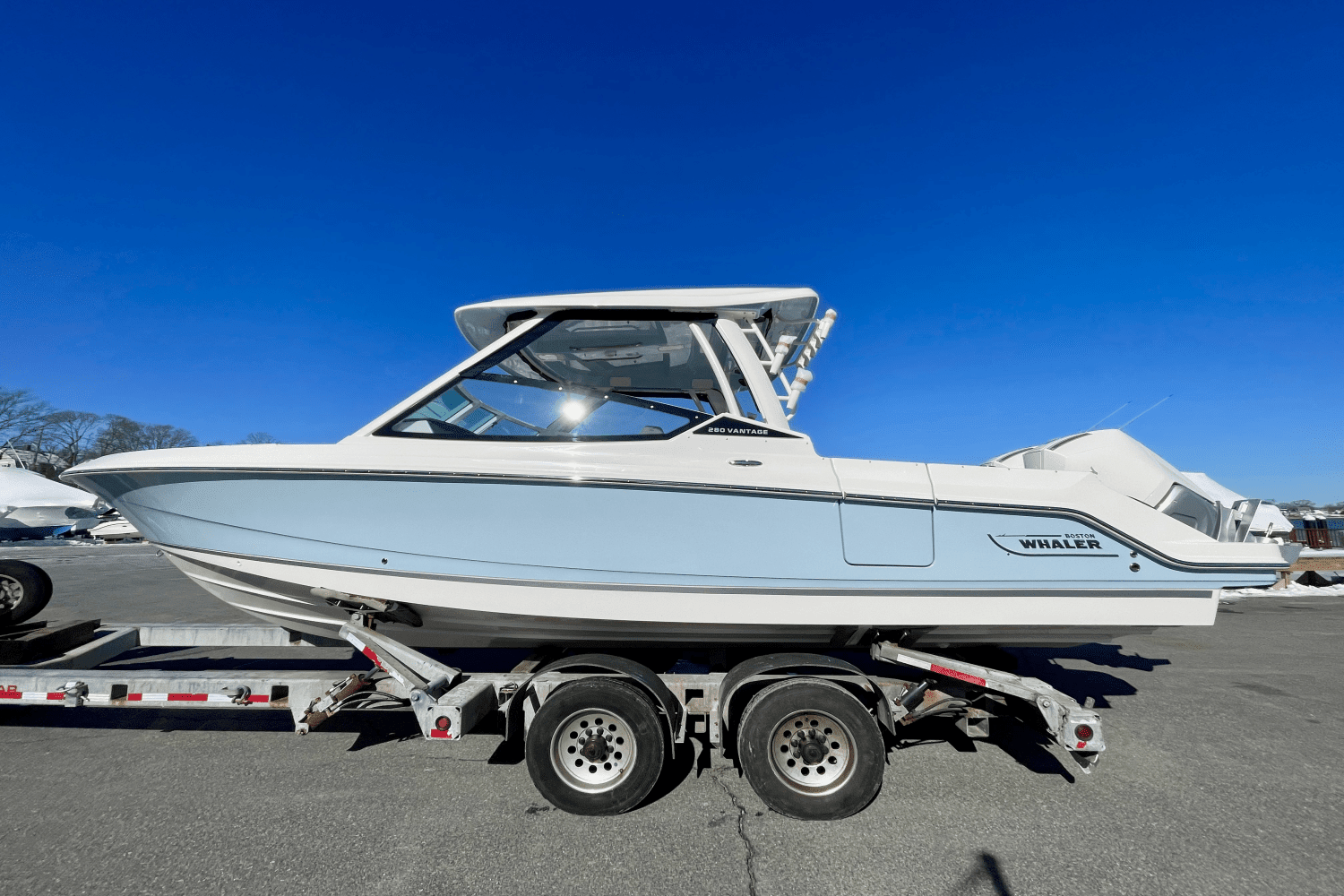 2025 Boston Whaler 280 Vantage Image Thumbnail #2
