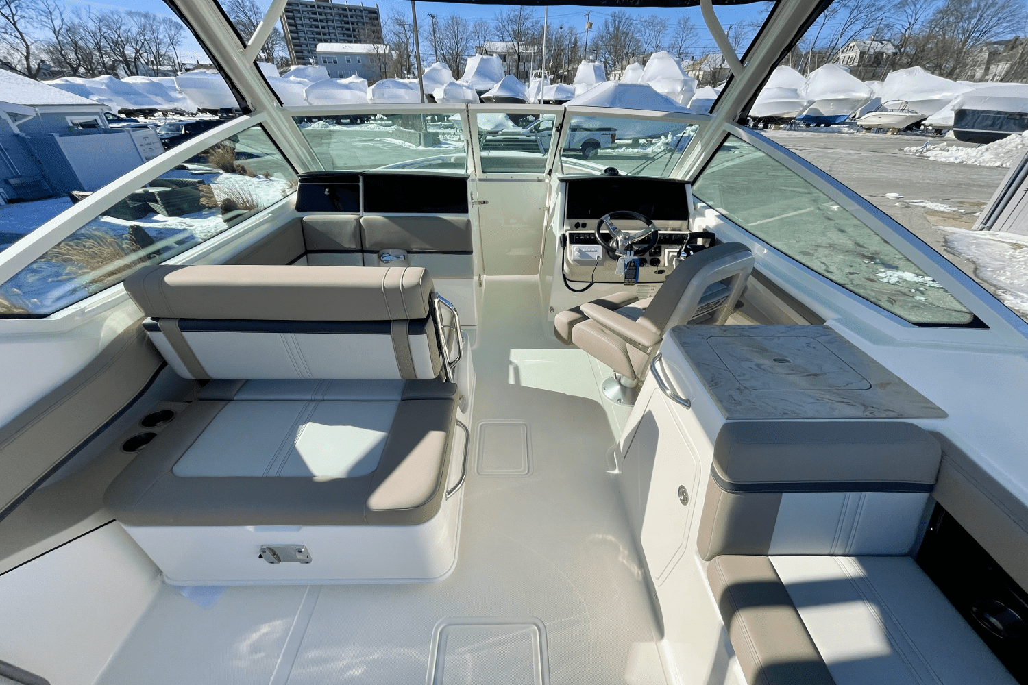 2025 Boston Whaler 280 Vantage Image Thumbnail #12