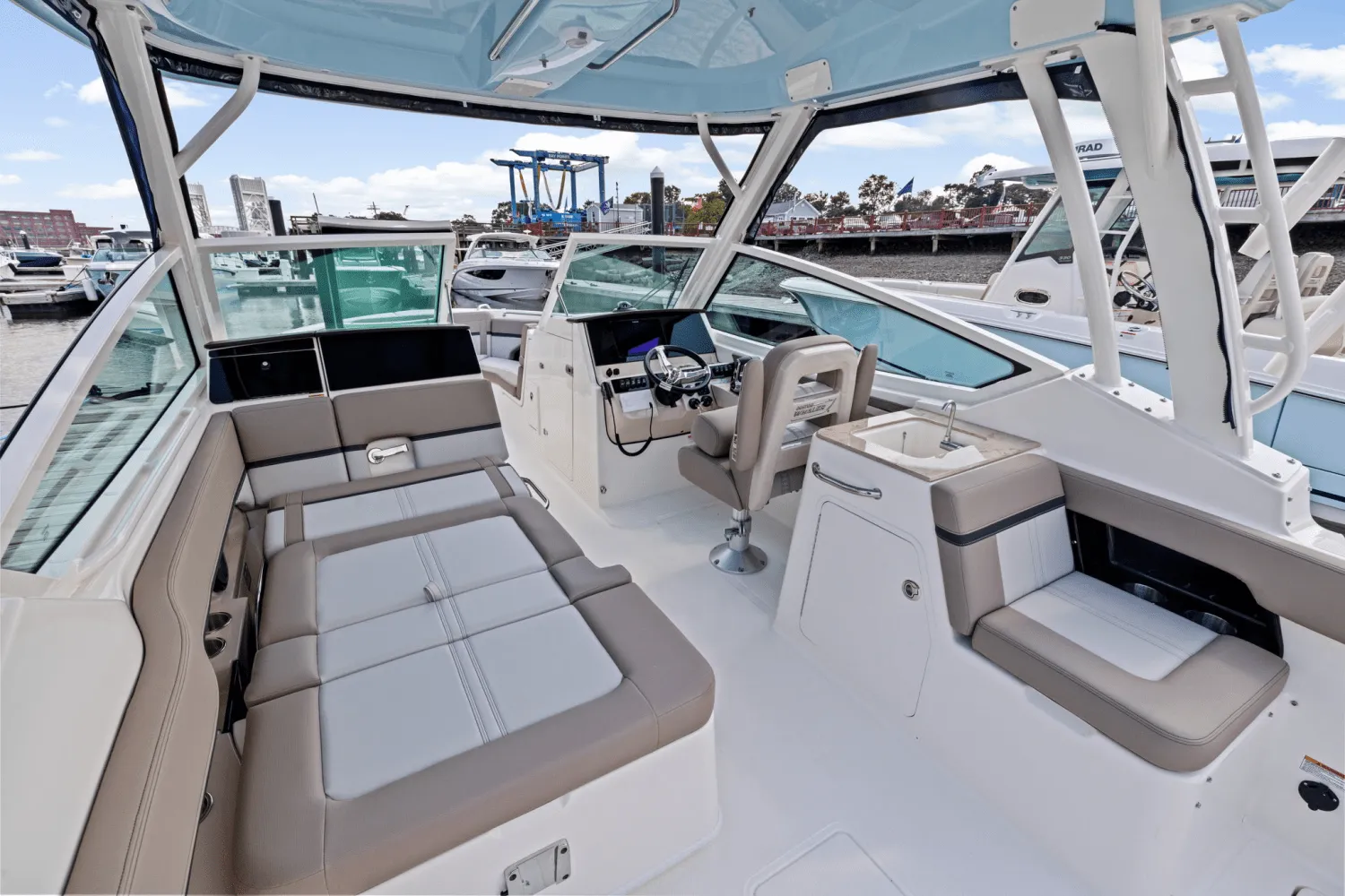 2025 Boston Whaler 280 Vantage Image Thumbnail #20