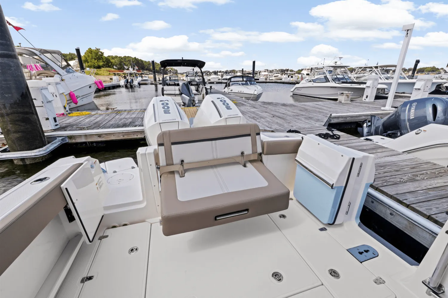2025 Boston Whaler 280 Vantage Image Thumbnail #13