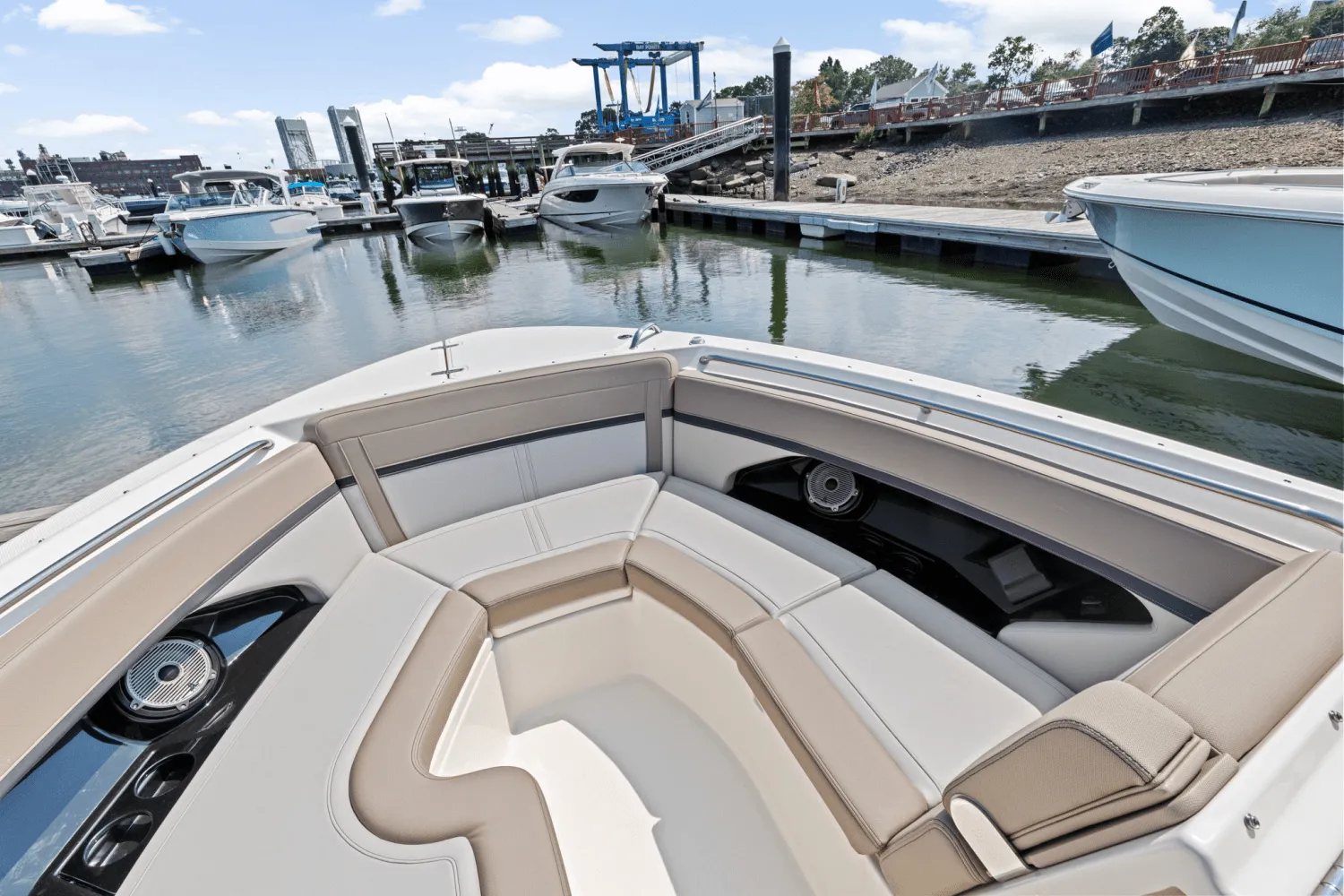 2025 Boston Whaler 280 Vantage Image Thumbnail #35