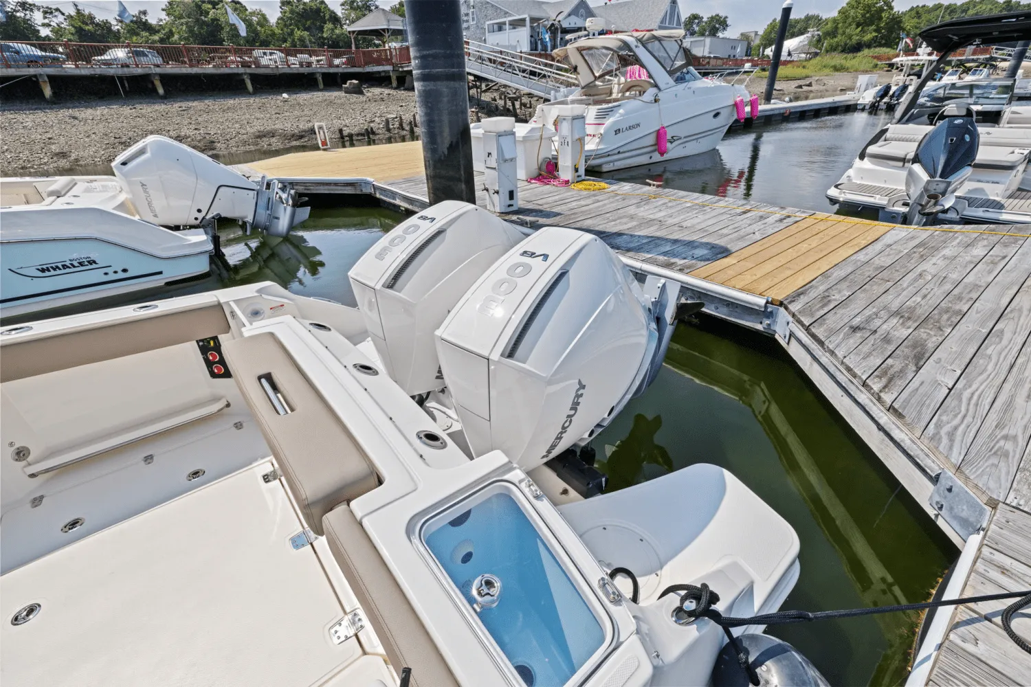 2025 Boston Whaler 280 Vantage Image Thumbnail #10