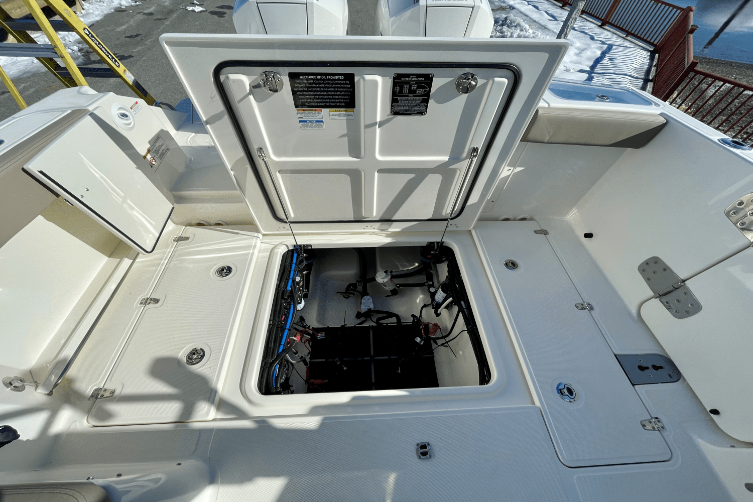 2025 Boston Whaler 280 Vantage Image Thumbnail #8