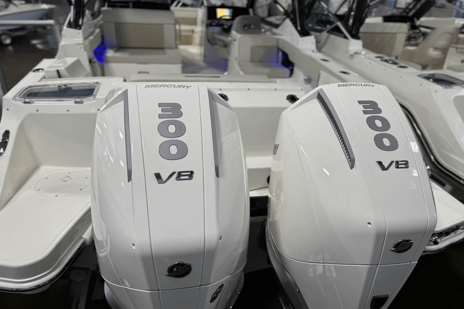 2025 Boston Whaler 280 Vantage Image Thumbnail #2