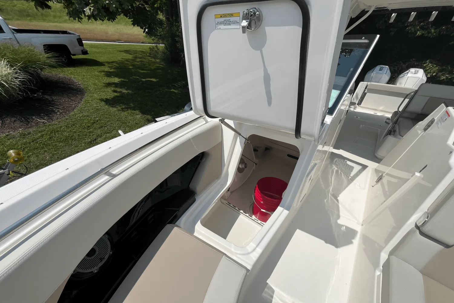 2025 Boston Whaler 280 Vantage Image Thumbnail #16