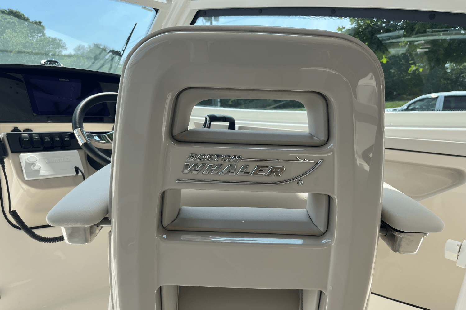 2025 Boston Whaler 280 Vantage Image Thumbnail #18