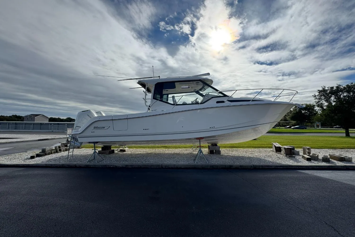 2026 Boston Whaler 325 Conquest Image Thumbnail #1