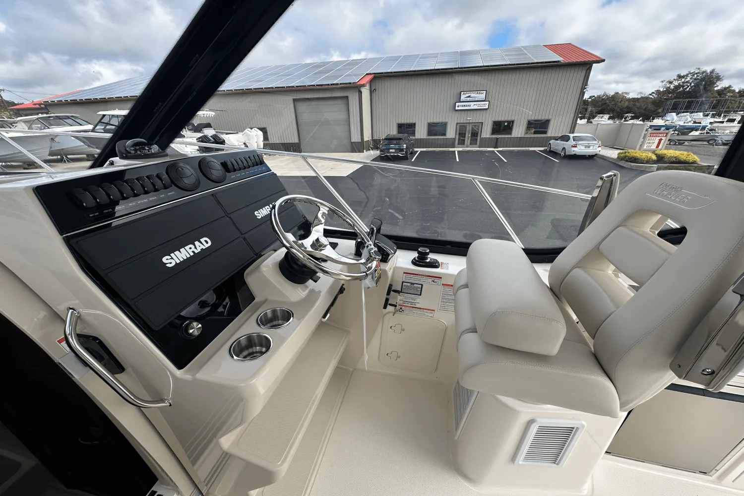 2026 Boston Whaler 325 Conquest Image Thumbnail #24
