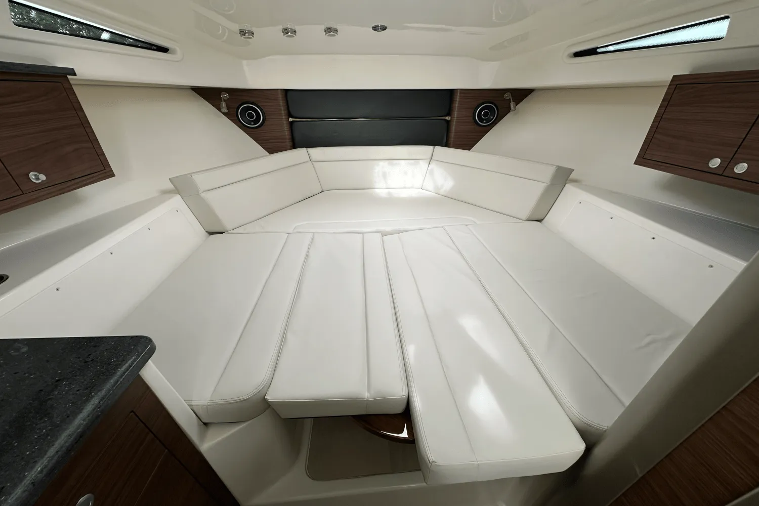 2026 Boston Whaler 325 Conquest Image Thumbnail #38