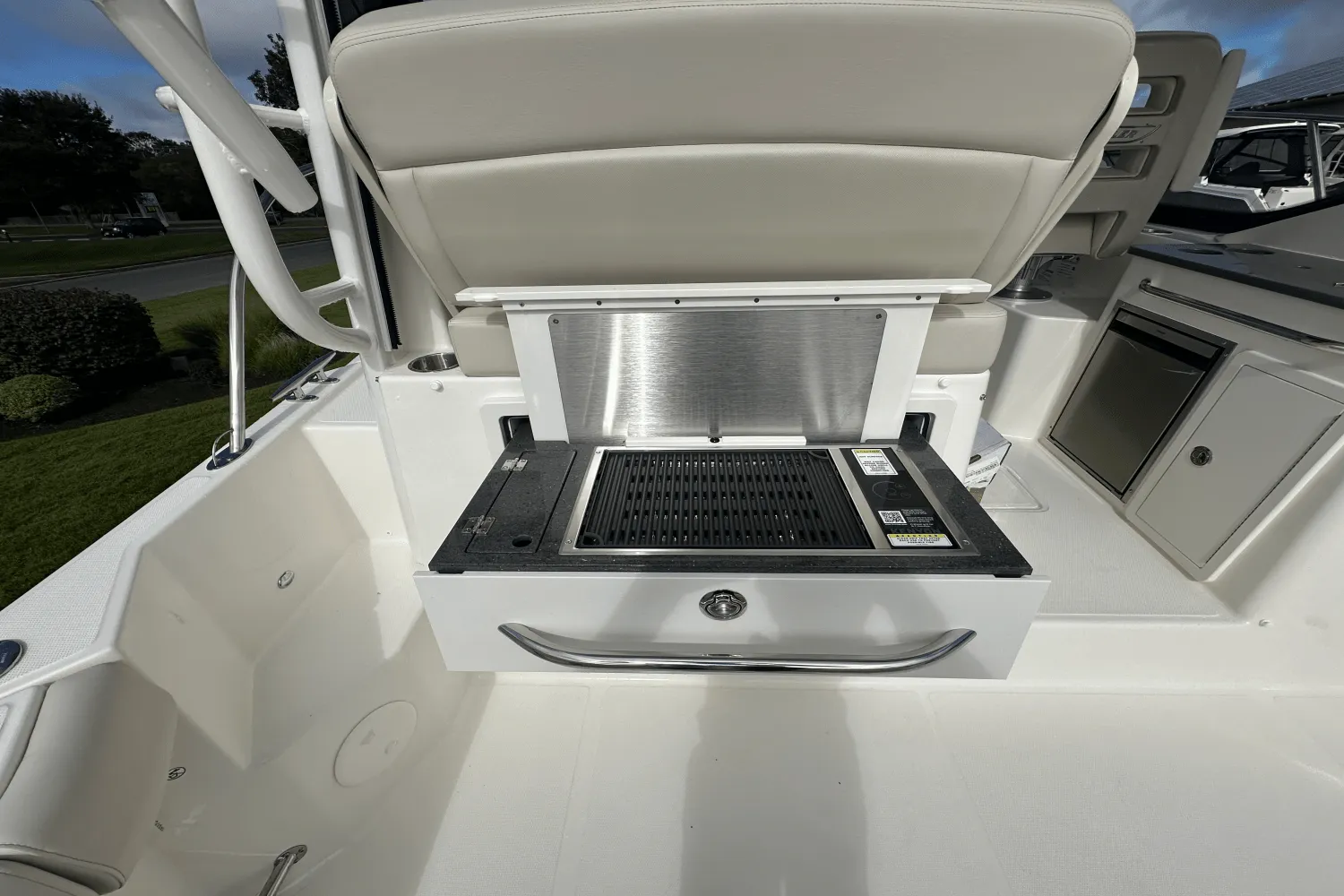 2026 Boston Whaler 325 Conquest Image Thumbnail #12