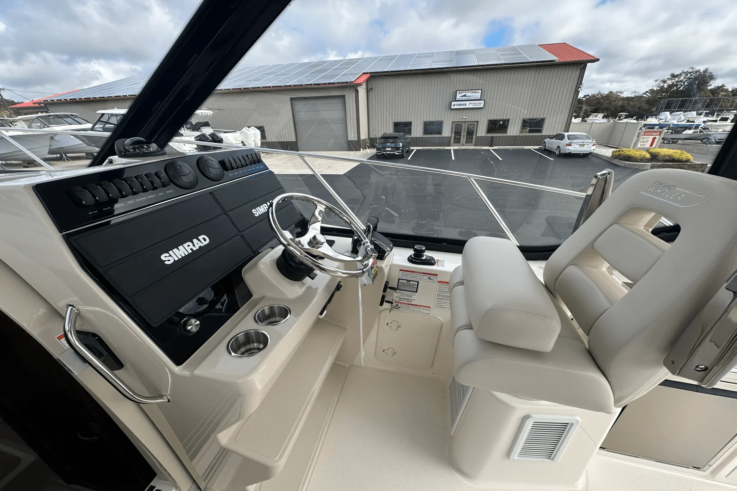 2026 Boston Whaler 325 Conquest Image Thumbnail #30