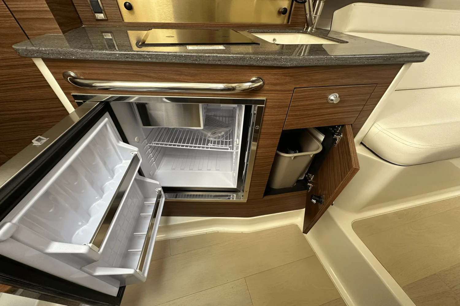 2026 Boston Whaler 325 Conquest Image Thumbnail #47