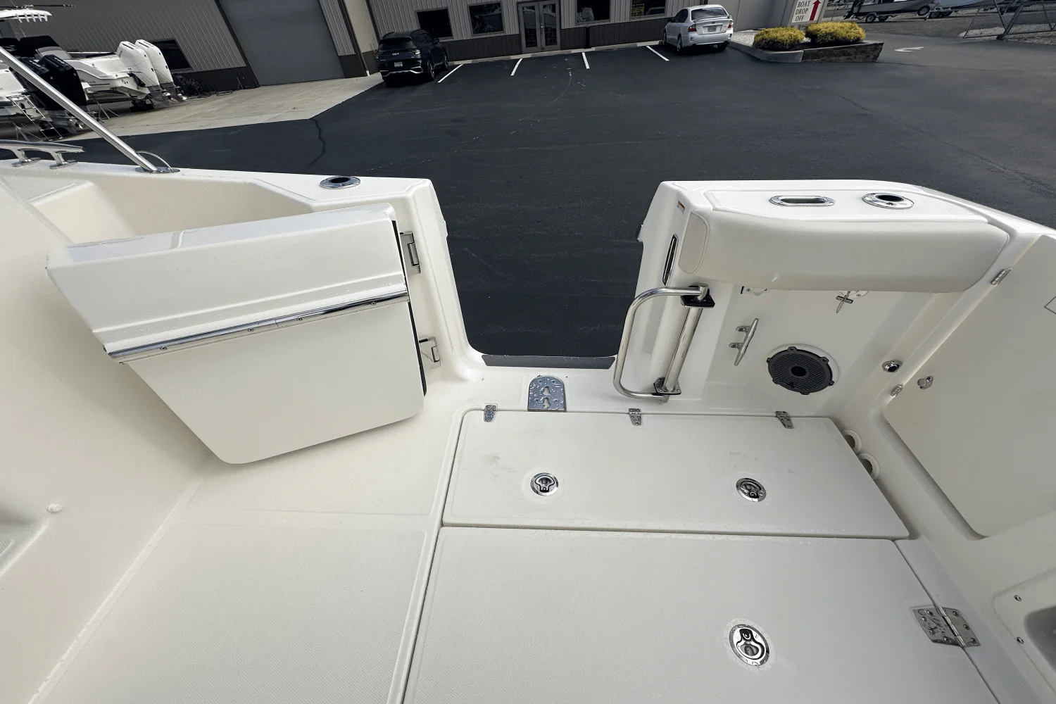 2026 Boston Whaler 325 Conquest Image Thumbnail #22