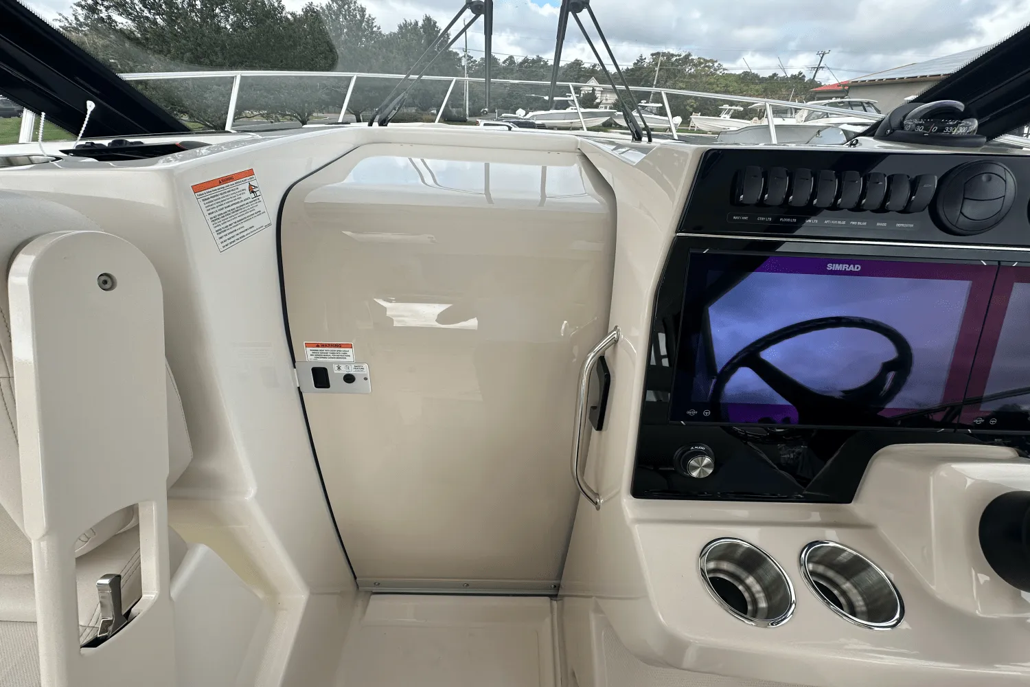 2026 Boston Whaler 325 Conquest Image Thumbnail #33