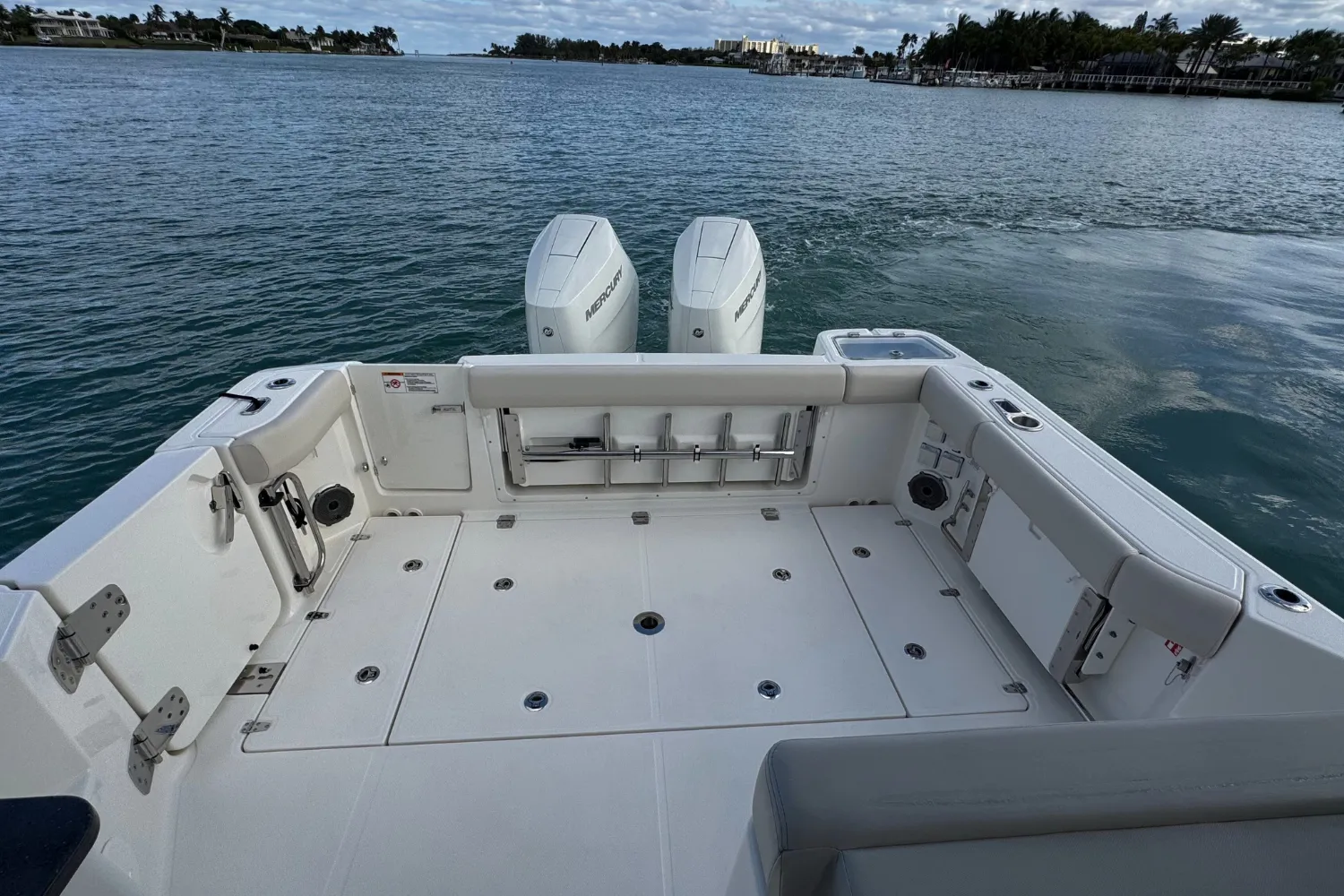 2026 Boston Whaler 325 Conquest Image Thumbnail #7