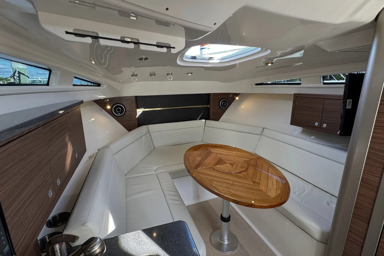 2026 Boston Whaler 325 Conquest Image Thumbnail #39