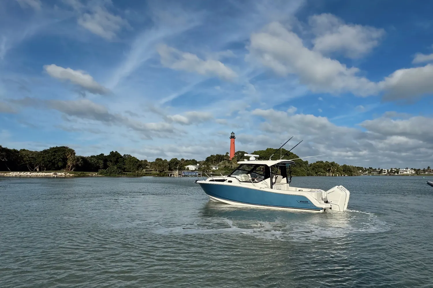 2026 Boston Whaler 325 Conquest Image Thumbnail #1