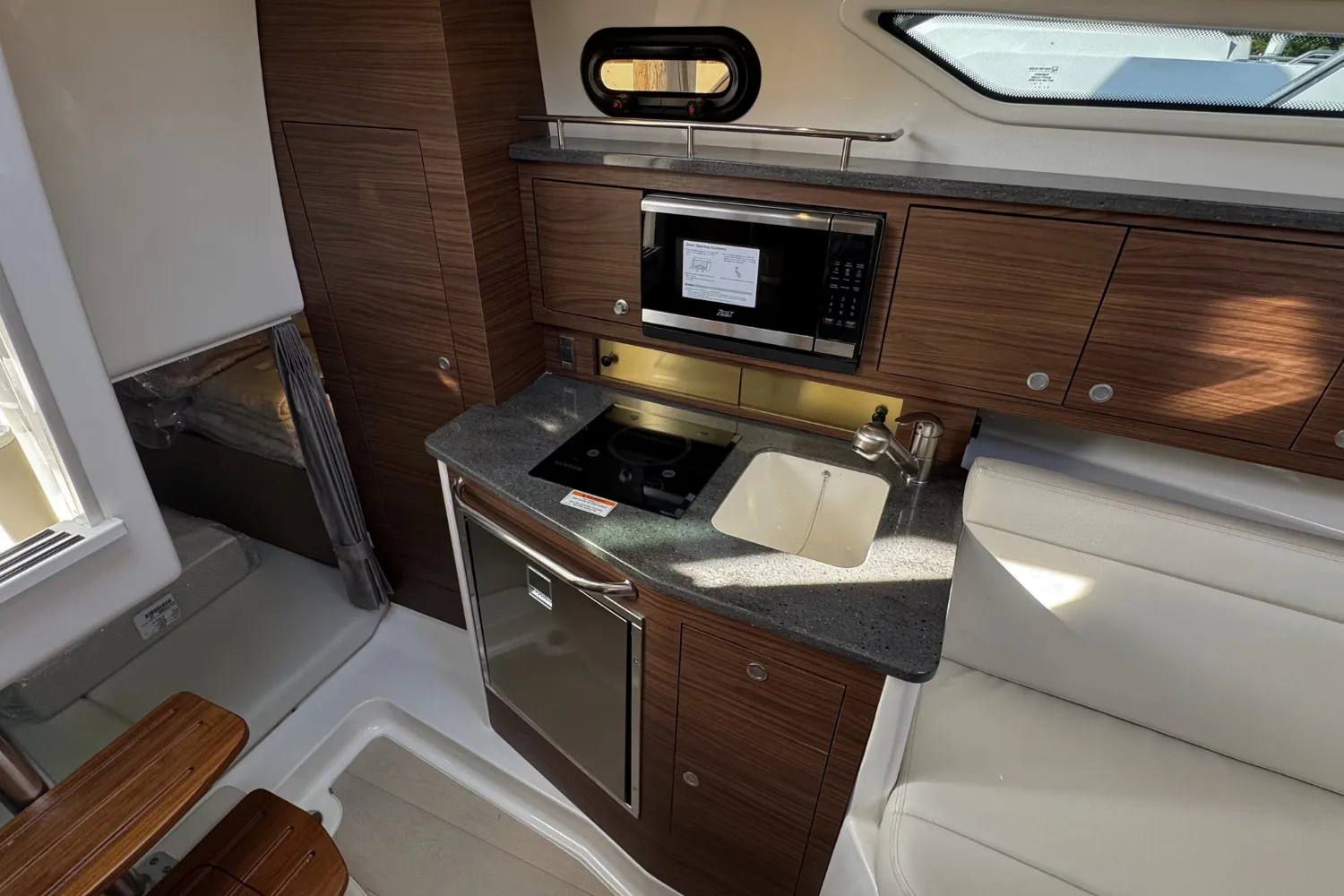 2026 Boston Whaler 325 Conquest Image Thumbnail #37