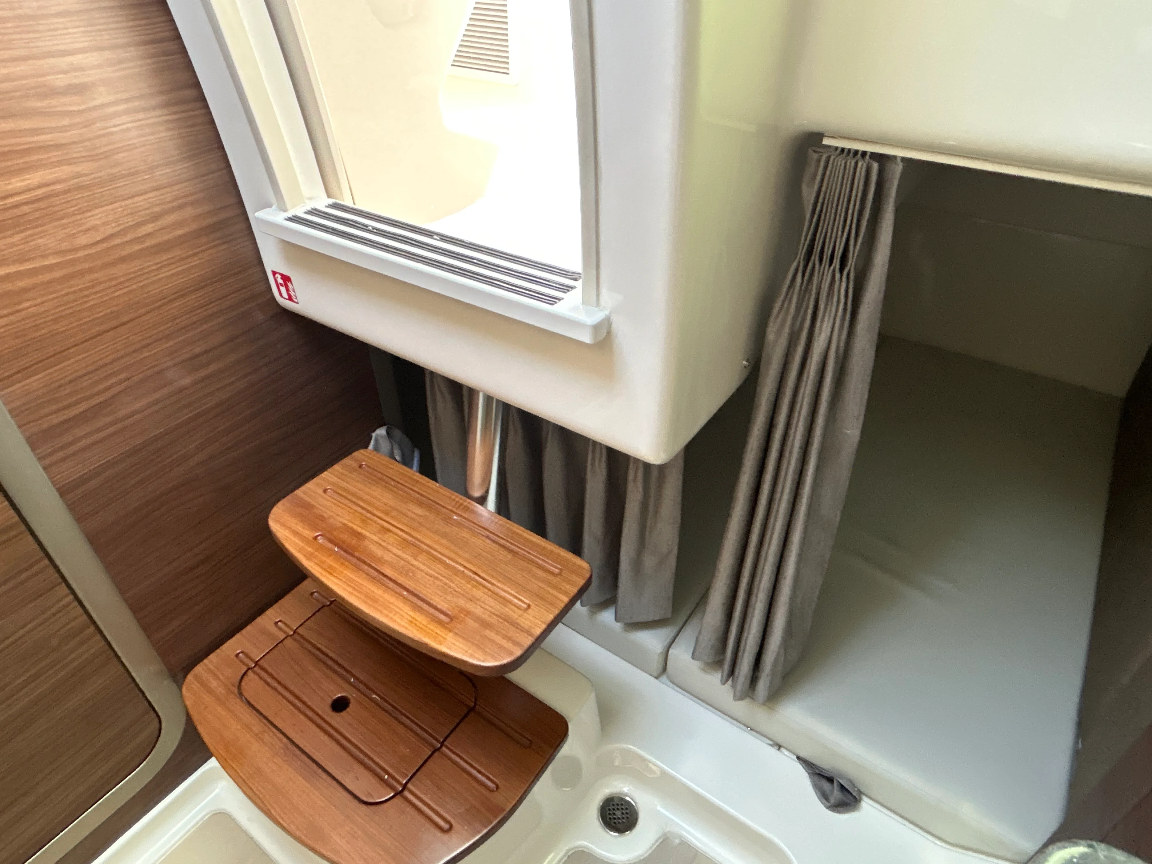 2026 Boston Whaler 325 Conquest Image Thumbnail #24