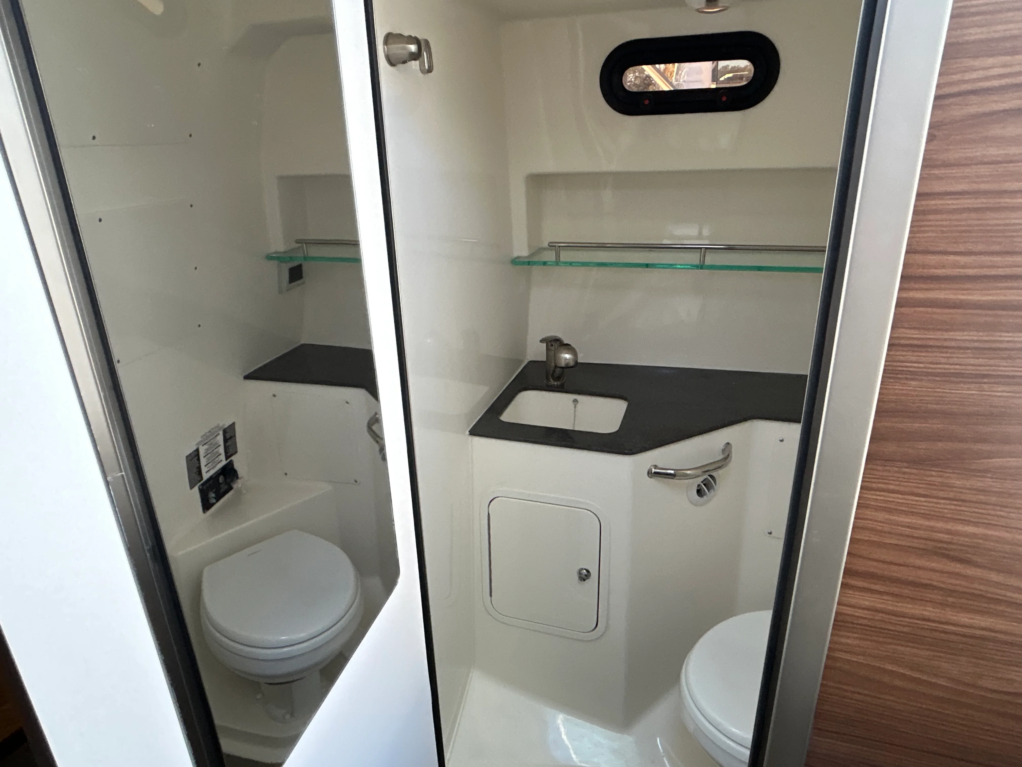 2026 Boston Whaler 325 Conquest Image Thumbnail #27