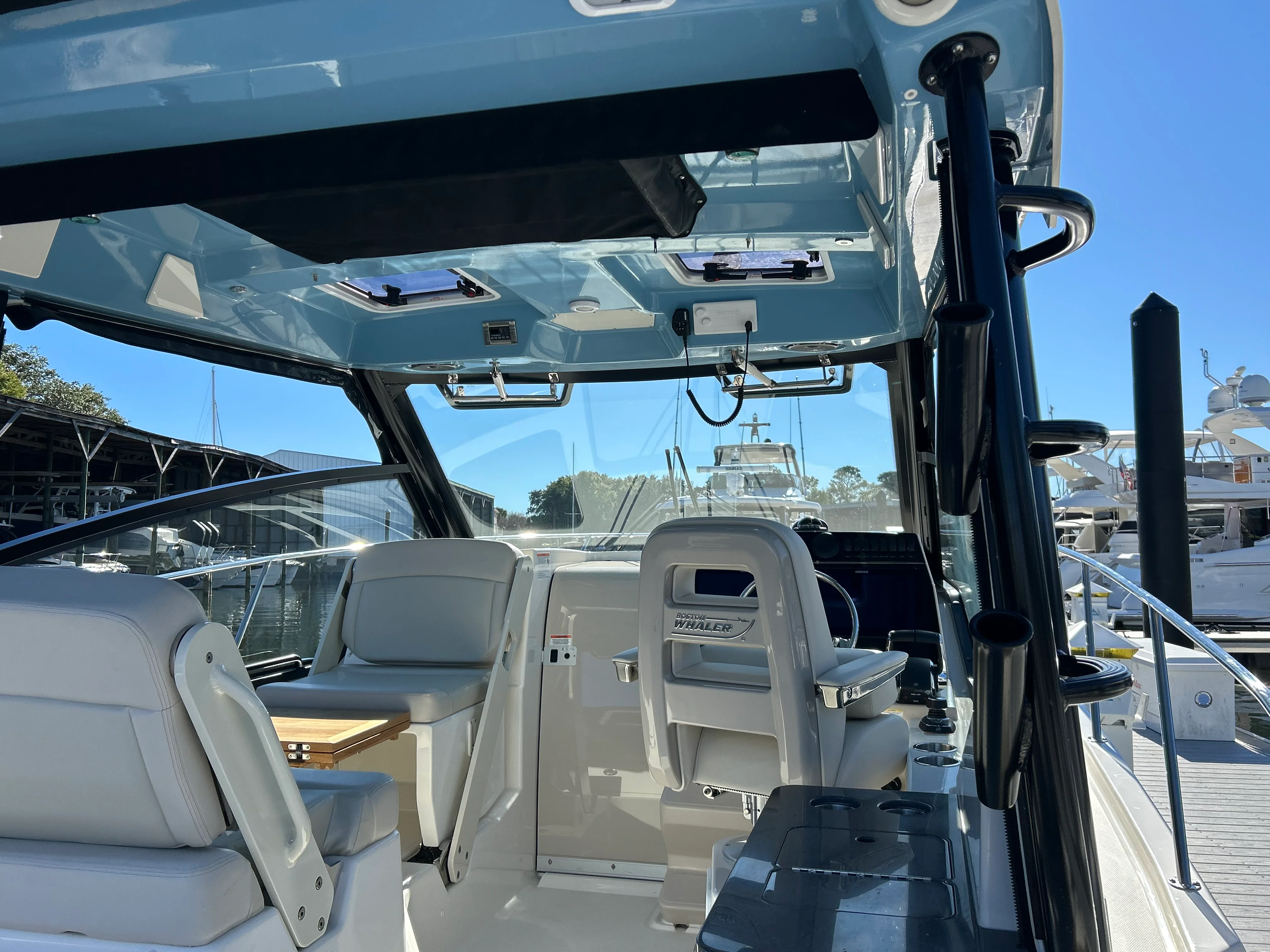 2026 Boston Whaler 325 Conquest Image Thumbnail #11