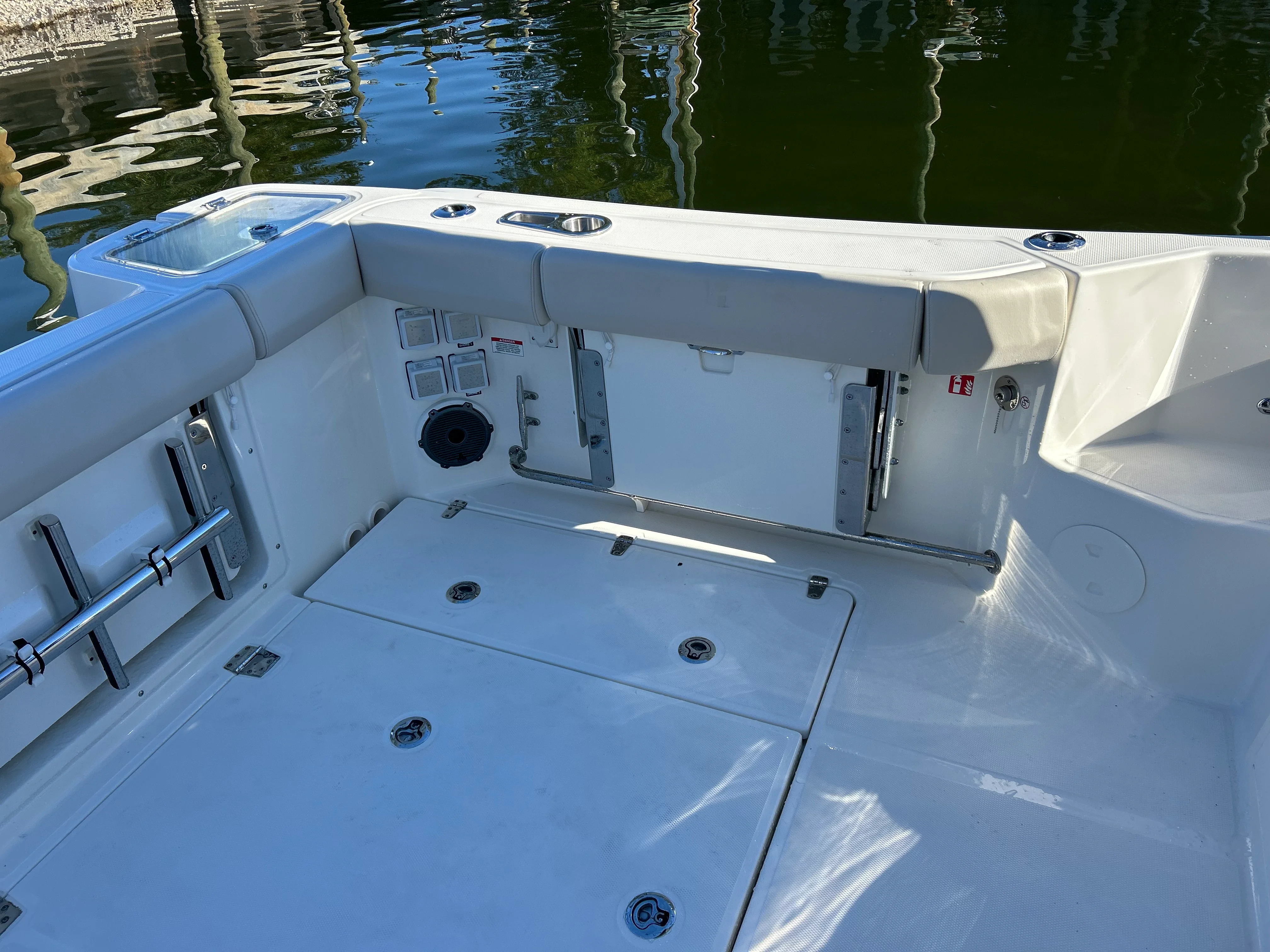 2026 Boston Whaler 325 Conquest Image Thumbnail #7