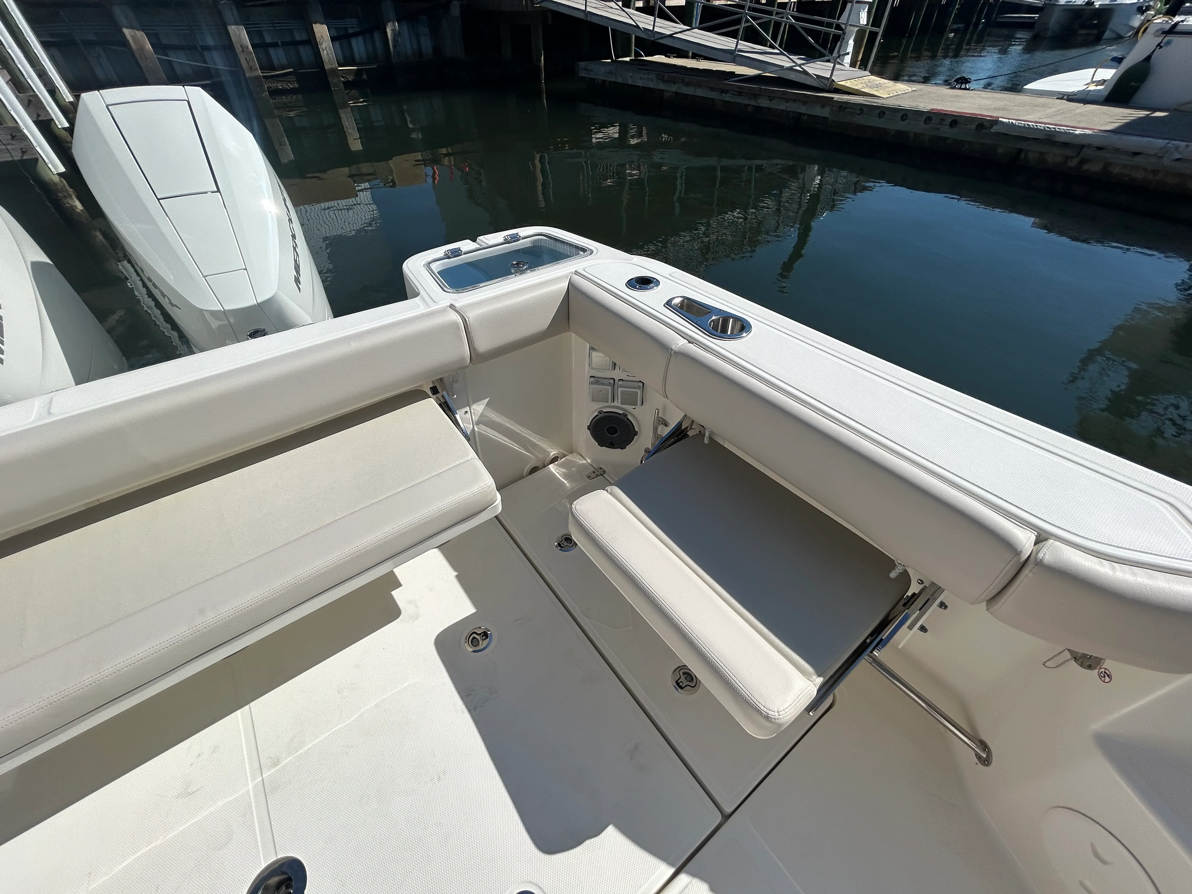 2026 Boston Whaler 325 Conquest Image Thumbnail #12