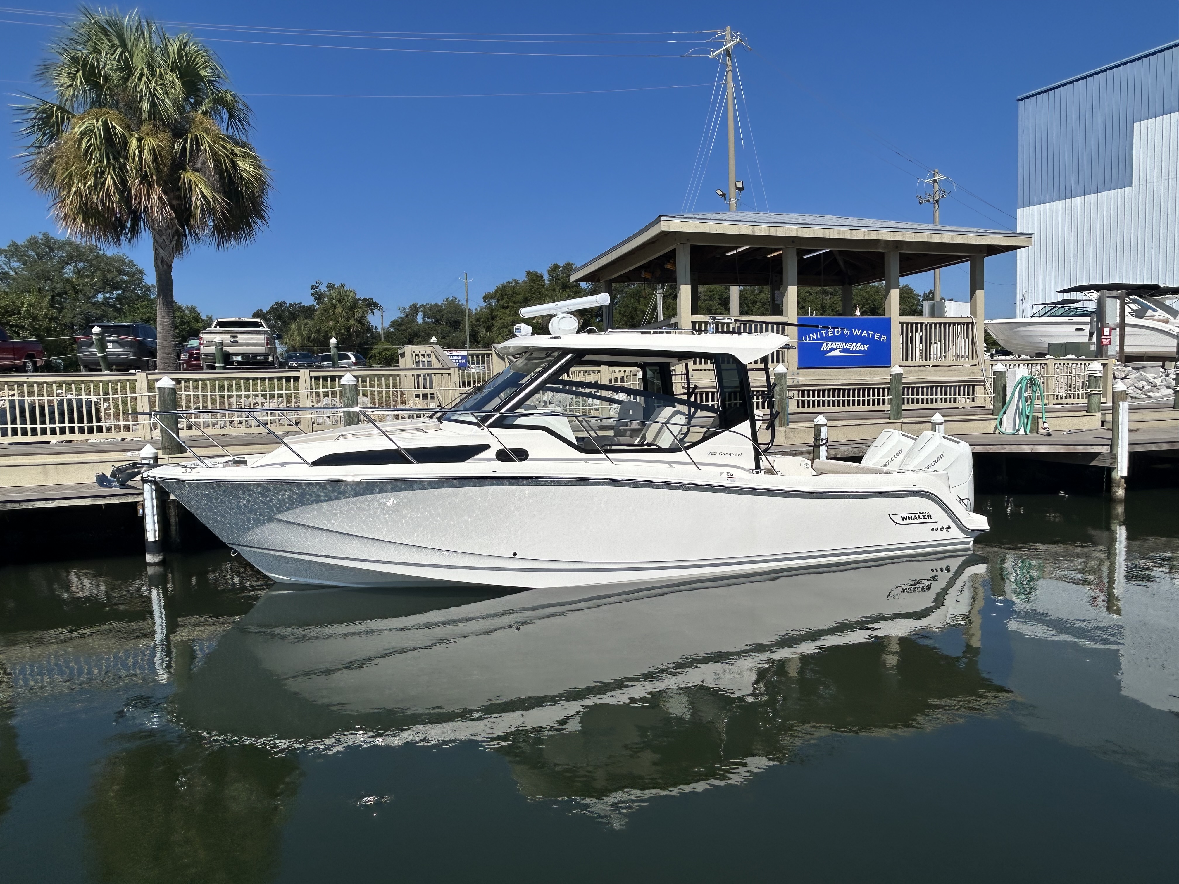 2026 Boston Whaler 325 Conquest Image Thumbnail #3
