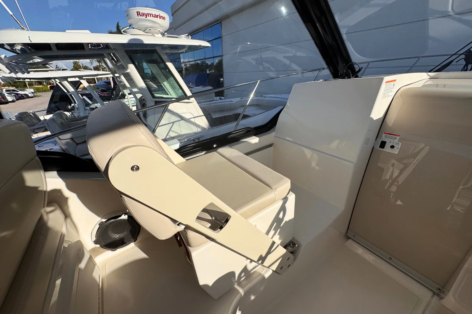 2026 Boston Whaler 325 Conquest Image Thumbnail #18