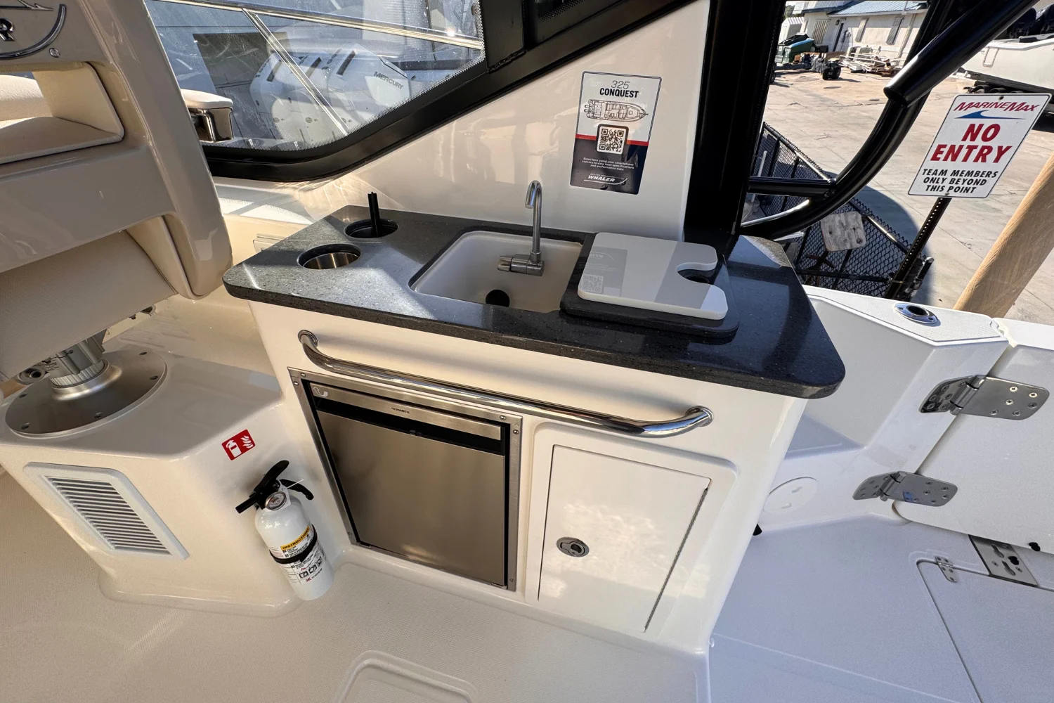 2026 Boston Whaler 325 Conquest Image Thumbnail #21