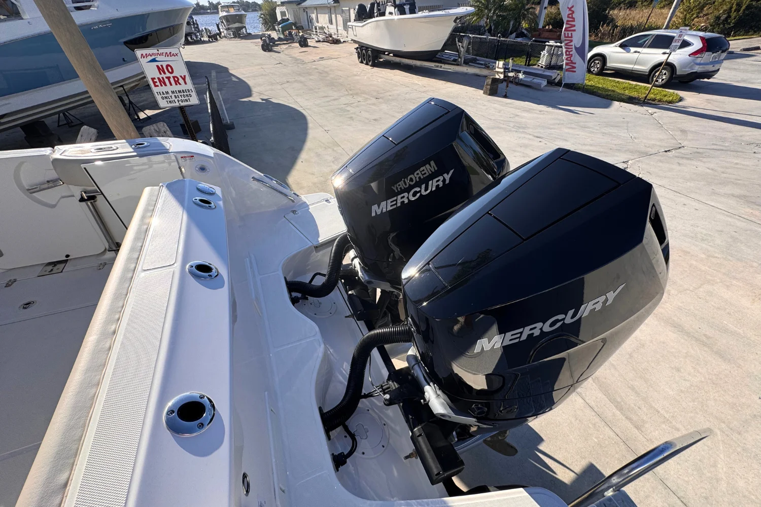 2026 Boston Whaler 325 Conquest Image Thumbnail #8