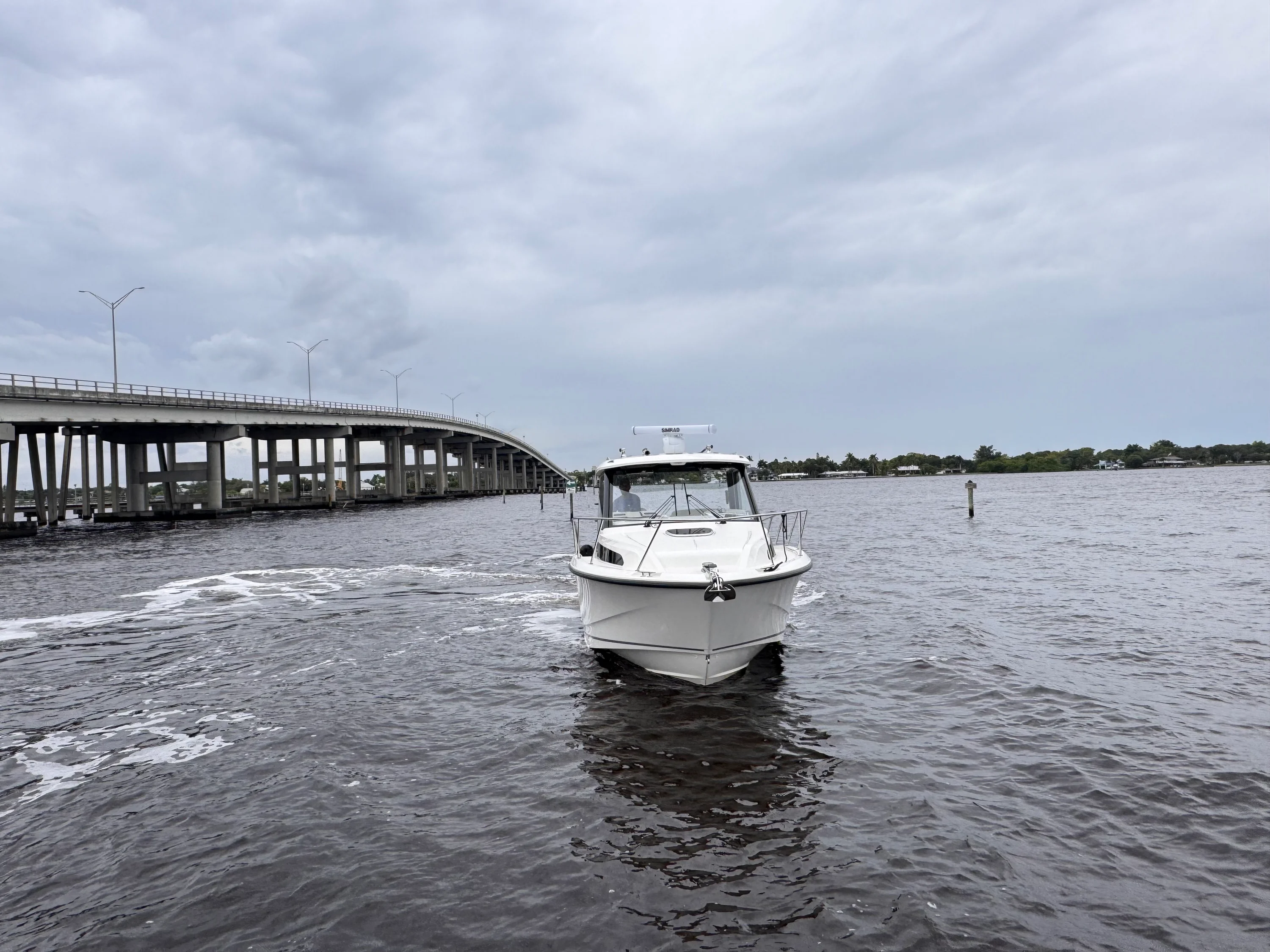 2026 Boston Whaler 325 Conquest Image Thumbnail #2