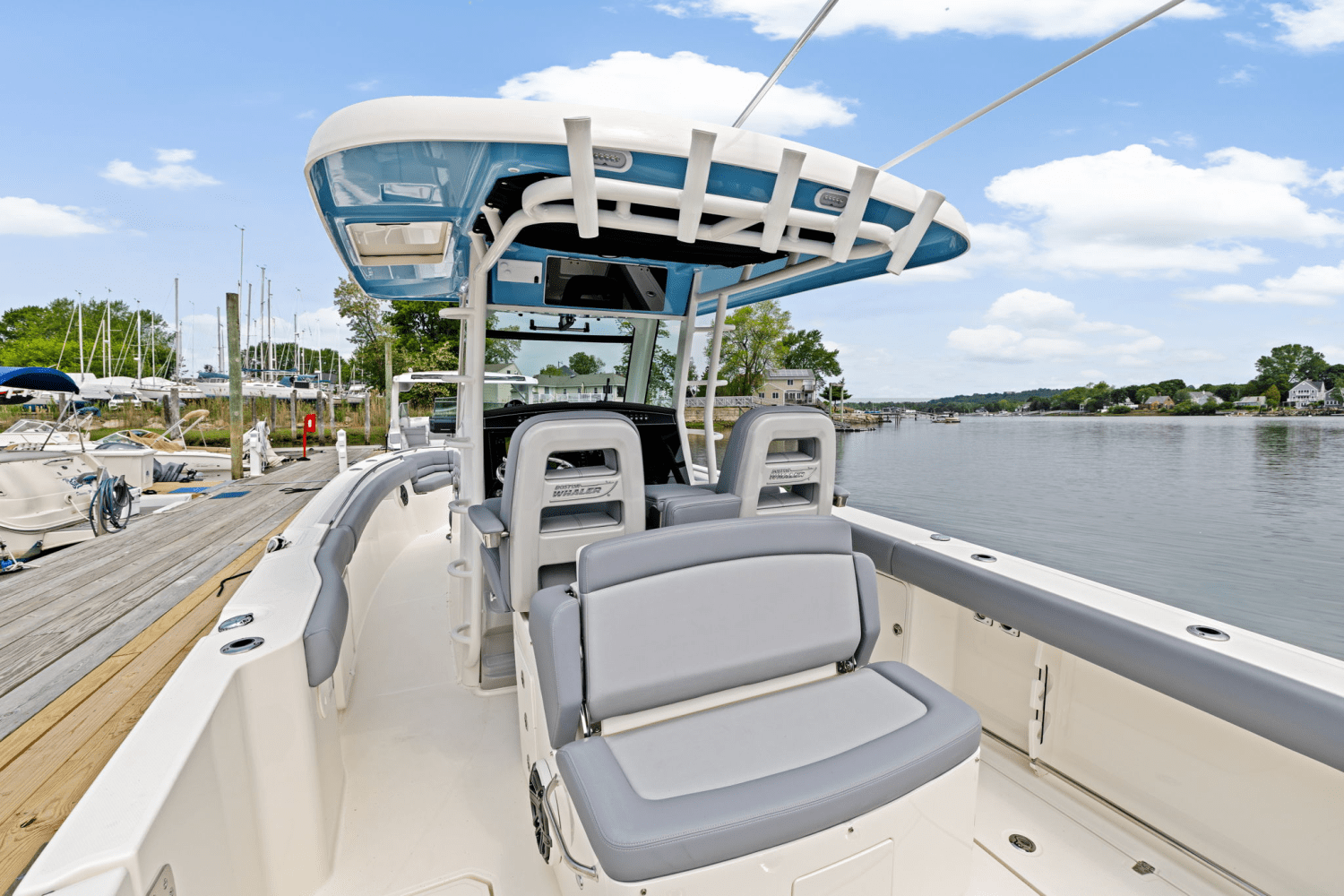 2025 Boston Whaler 330 Outrage Image Thumbnail #13