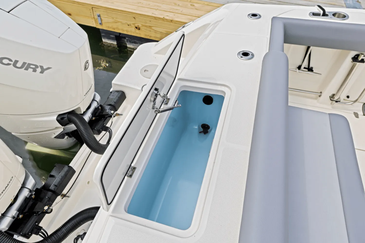 2025 Boston Whaler 330 Outrage Image Thumbnail #12