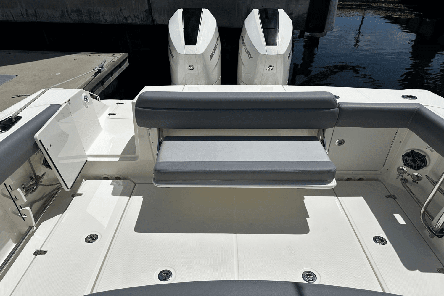 2025 Boston Whaler 330 Outrage Image Thumbnail #30